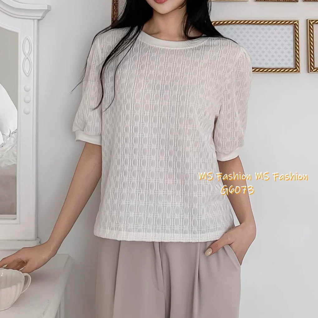 G6073 韓國🇰🇷淨色暗紋top