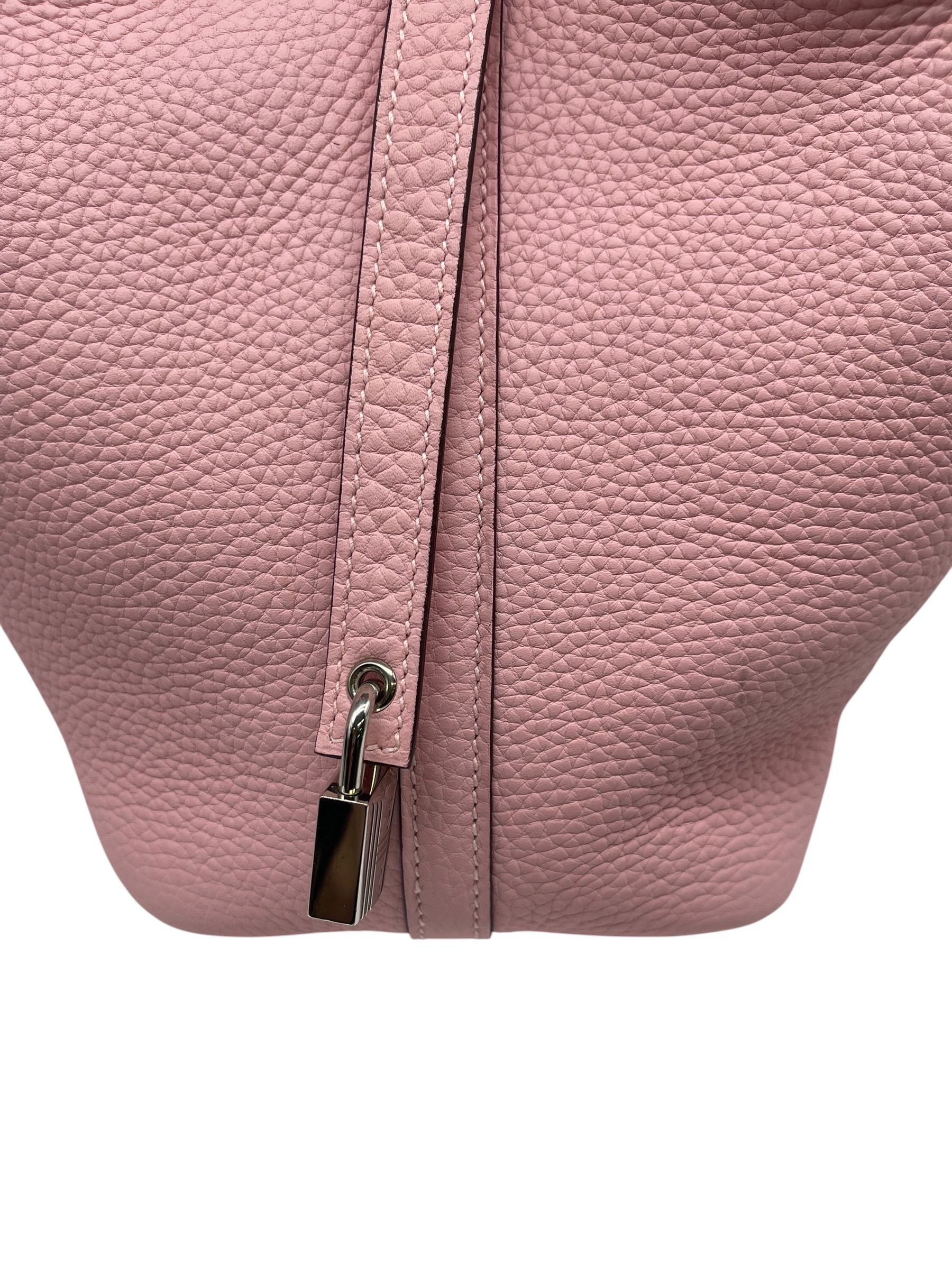 Pre-owned Hermes P 18 / Stamp T / Product Code: 071412