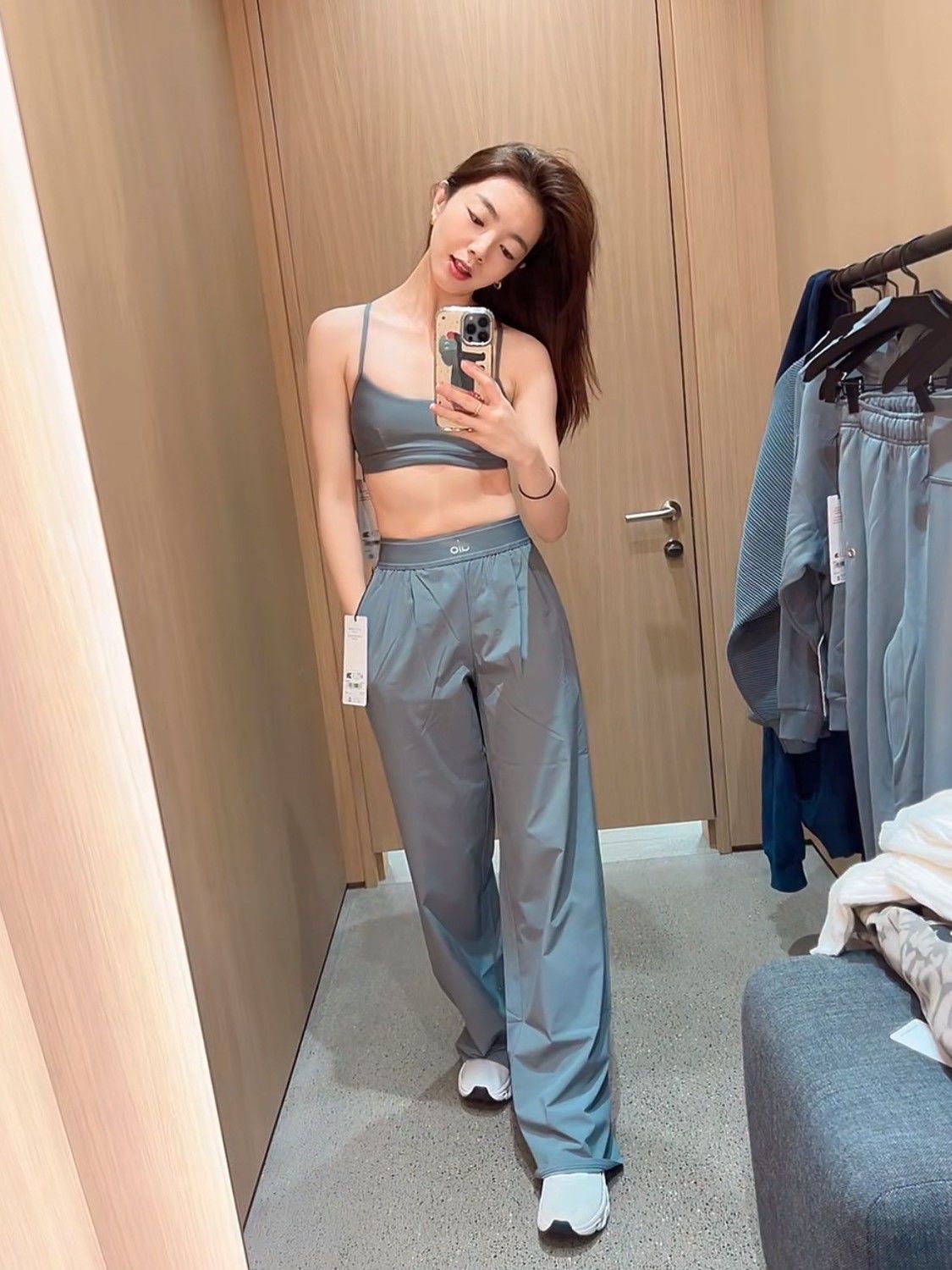 0329 A*l*o Yoga Suit Up Trouser 休閒闊腿褲 5月頭