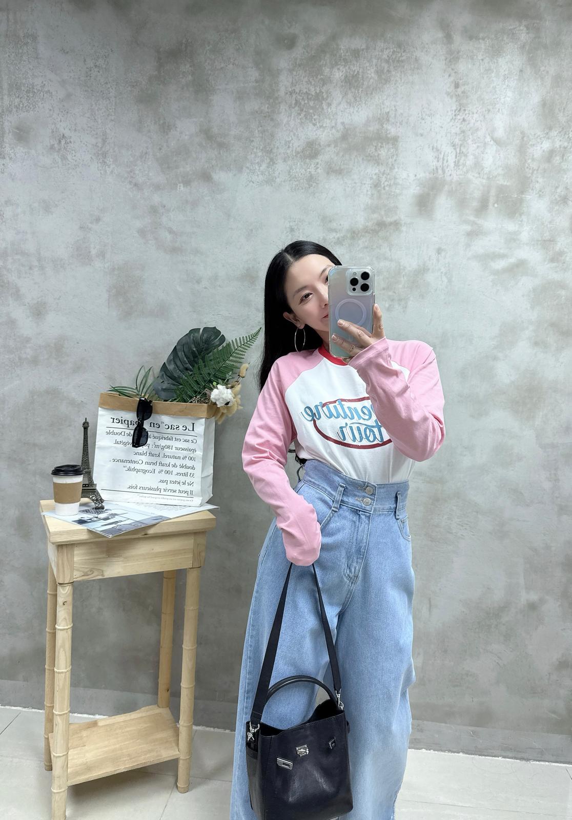 H06 拼色牛角袖print Tee