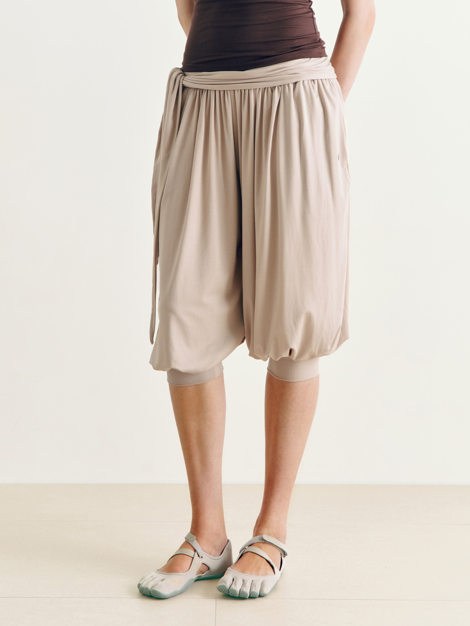 【燈籠七分褲】預購_Satva Tie Harem Pants by Conch
