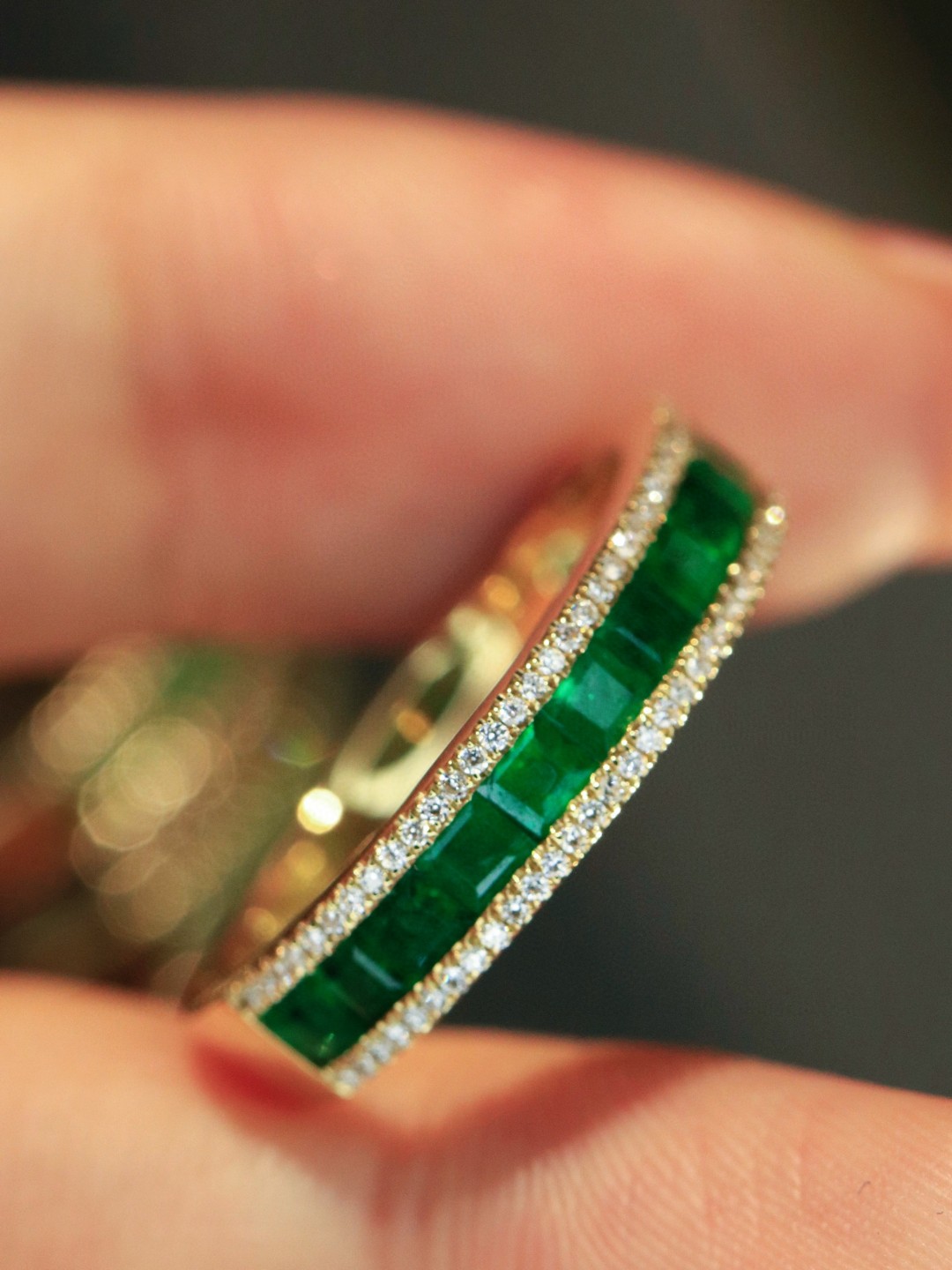 18K祖母绿鑽石戒指 E1.02 D0.17 G3 S16