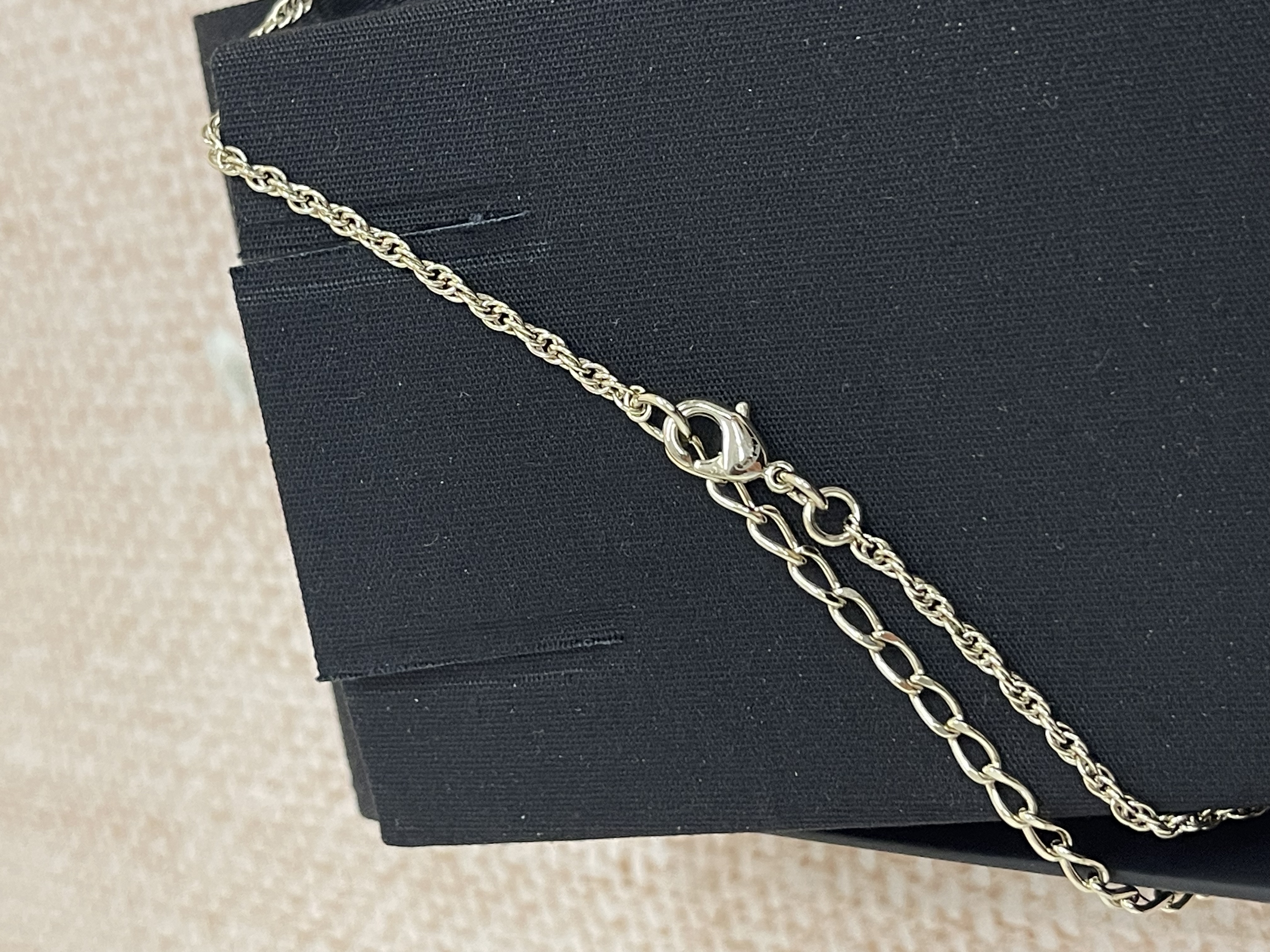 Pre-owned Chanel Necklace / Product Code: 26042406