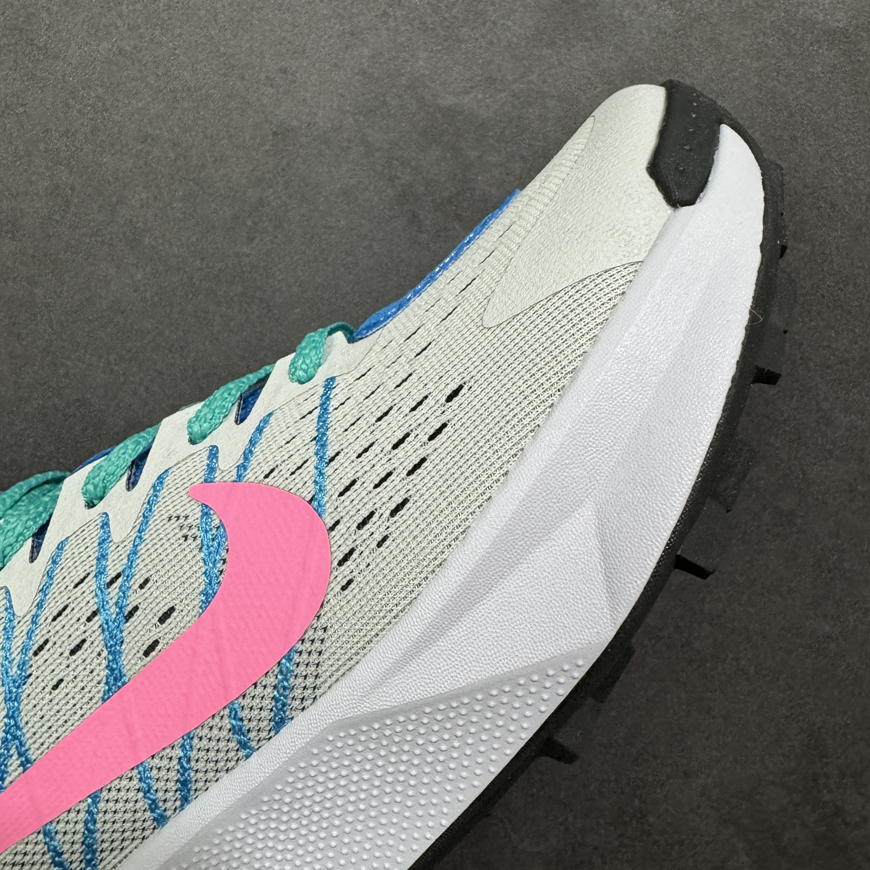 Nike ReactX Wildhorse 10 FV2338-100