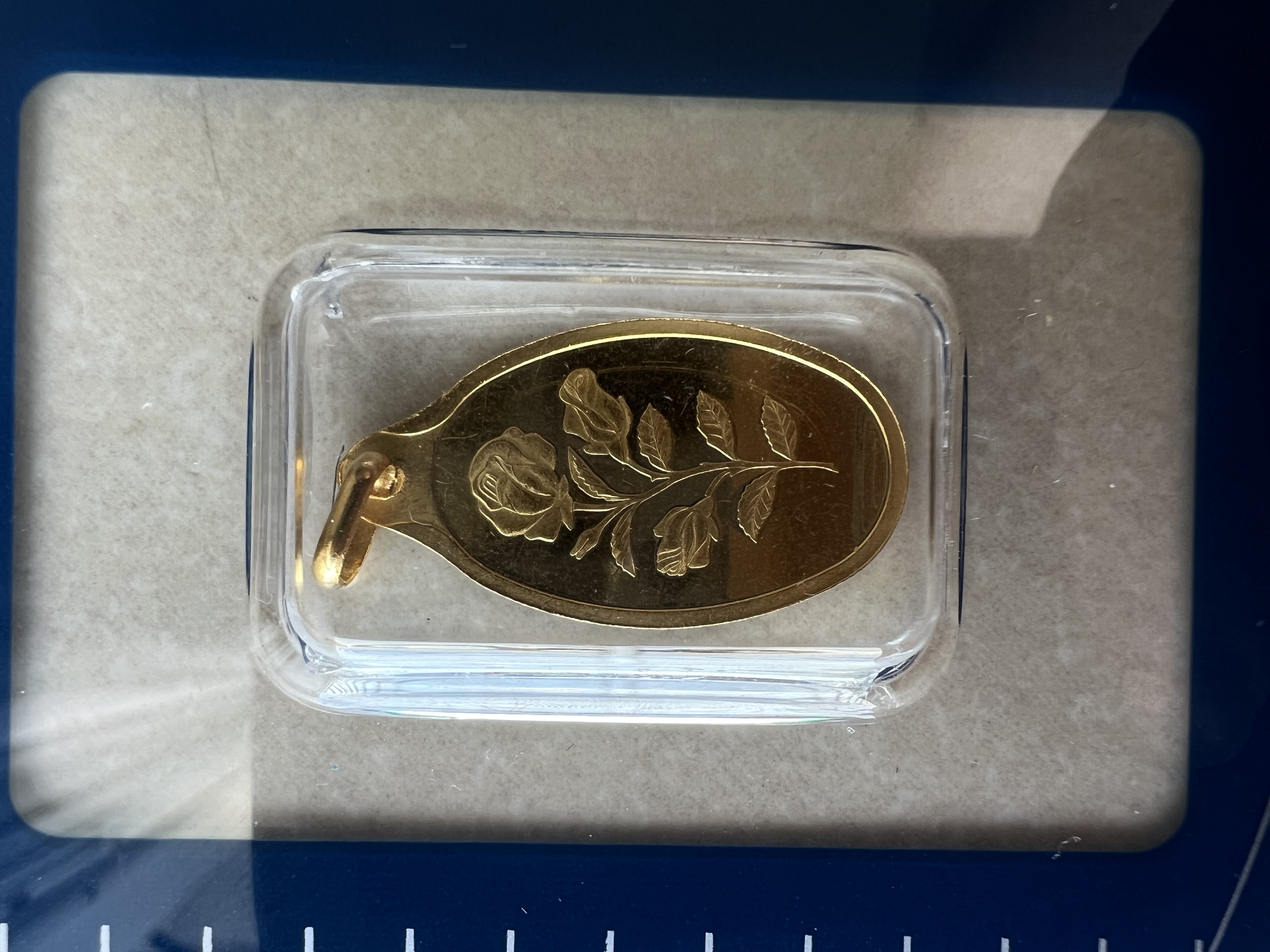 (SN:3163)PAMP Rosa Pendant 2.5g (2.7g)🇨🇭Swiss Fine Gold Bar Emas 999.9 (open sealed) 玫瑰吊坠