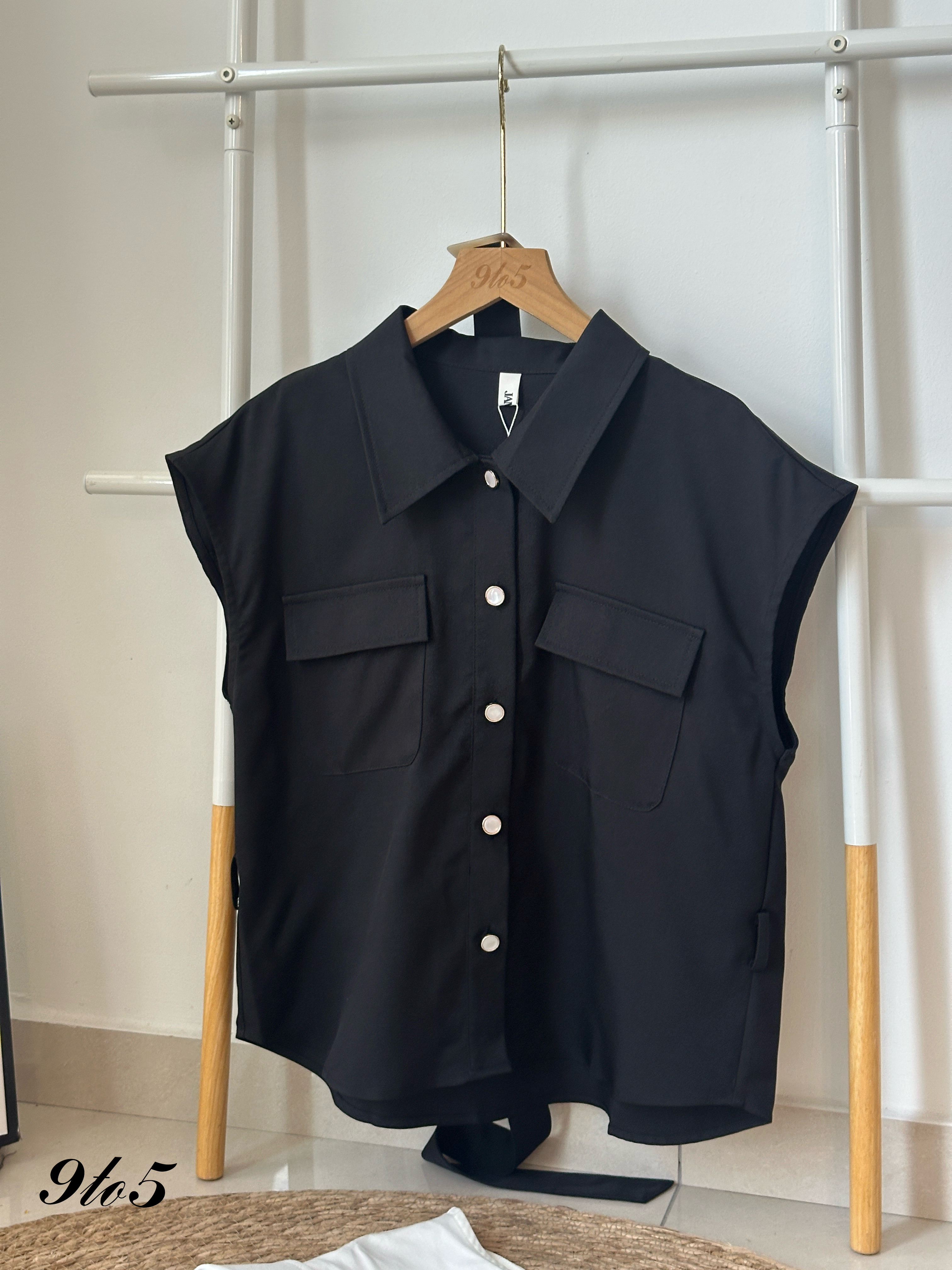 T4027 Sleeveless Pocket Shirt - 3 Colors