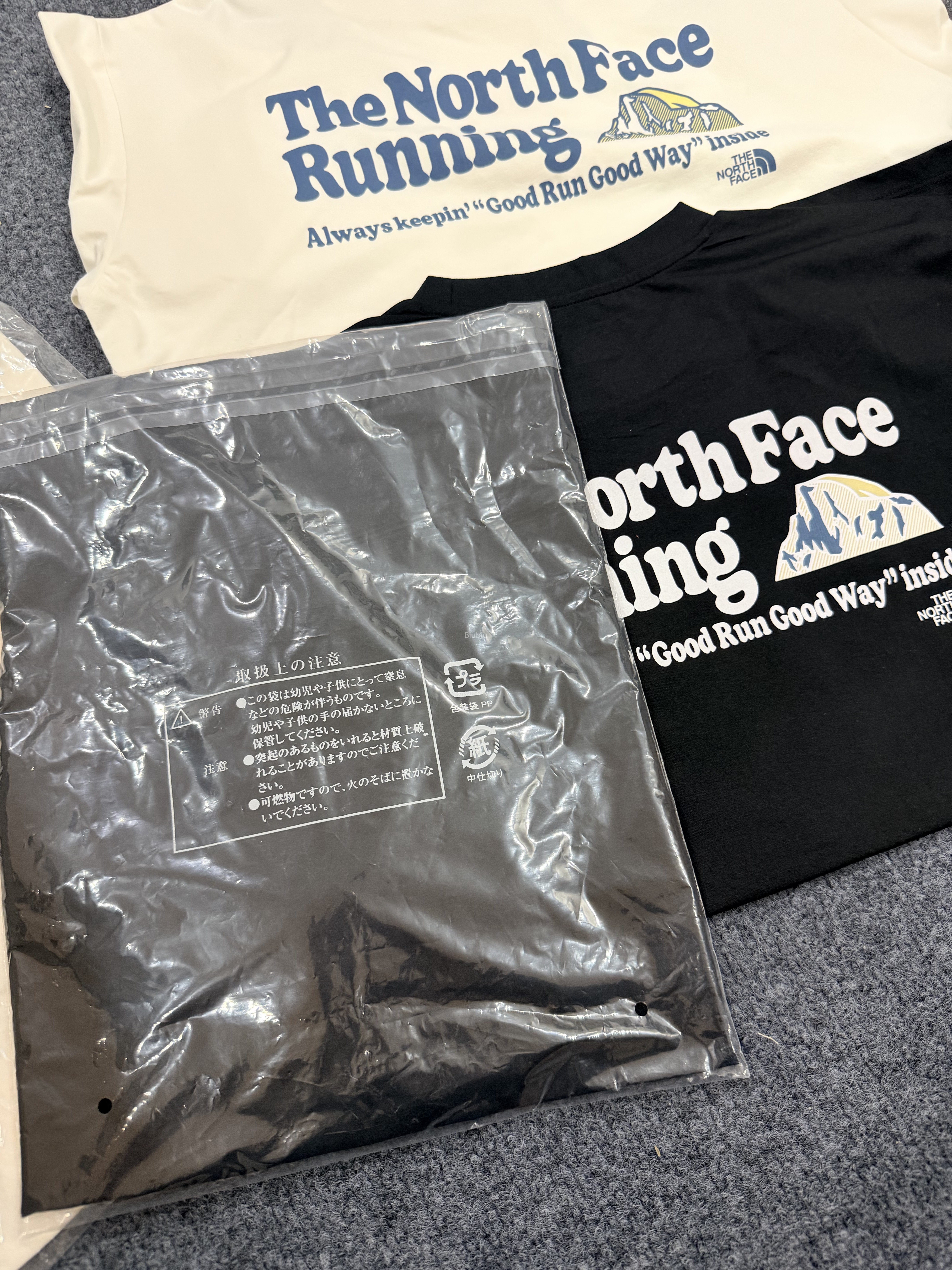 0752 日單🇯🇵貨尾 TNF 黑白短袖