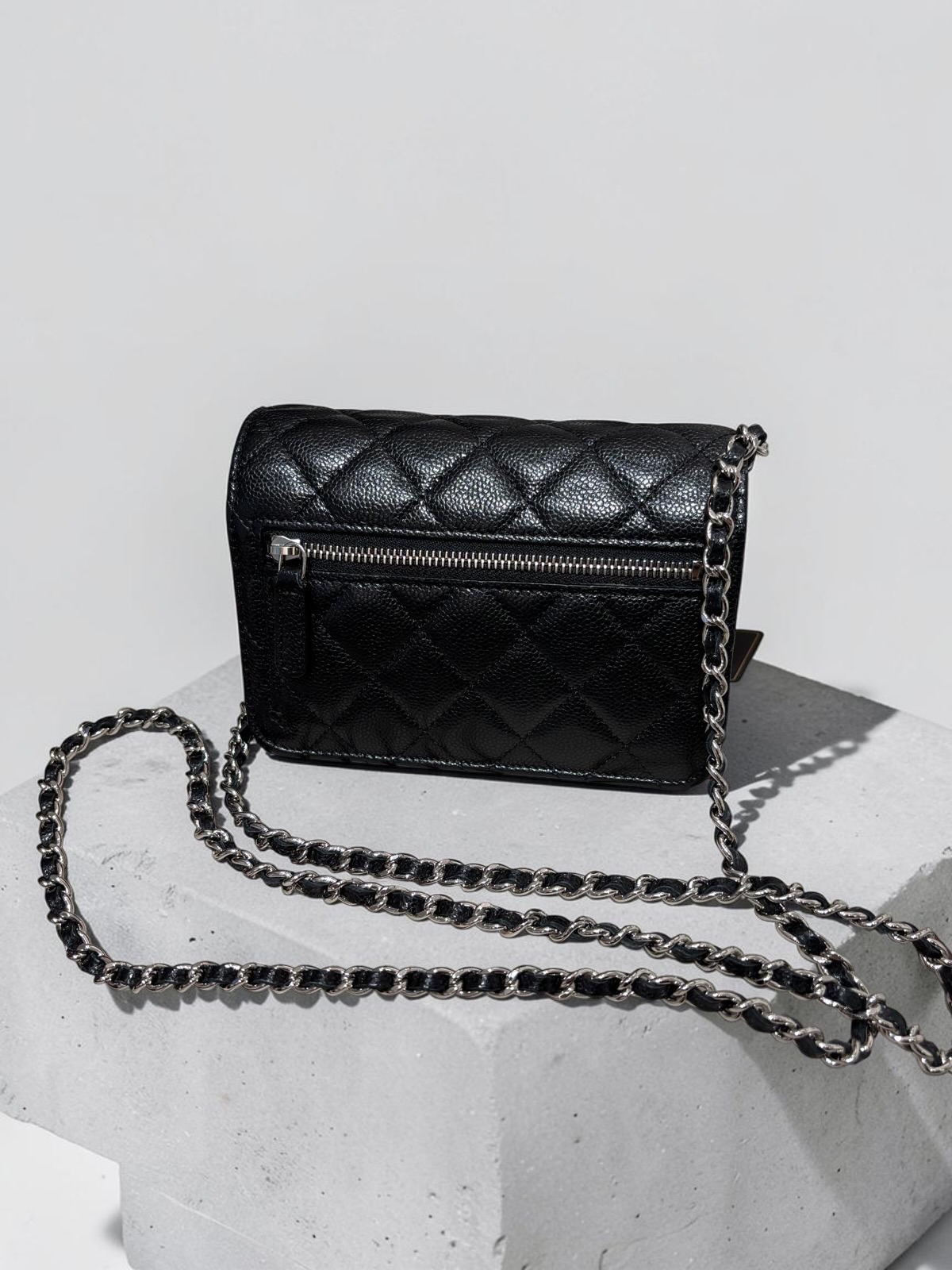 Chanel wallet on chain mini woc 黑色荔枝牛皮 100%Authentic ,95%new ✅card ✅Box