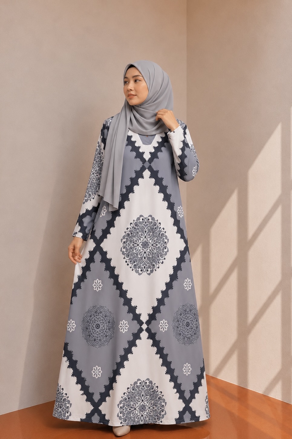 BOHEMIAN in Grey