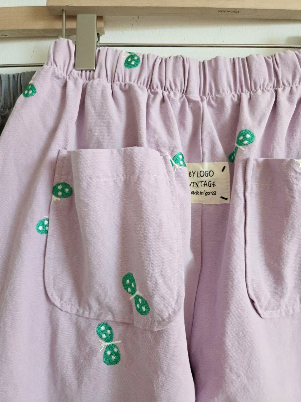 LO OE 繡線蝴蝶仔褲