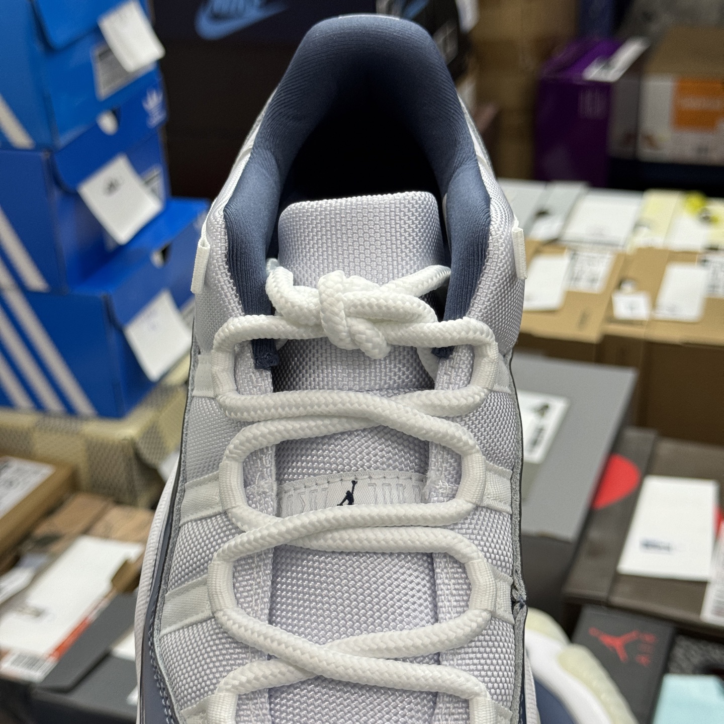 Air Jordan 11 Retro Low FV5104-104