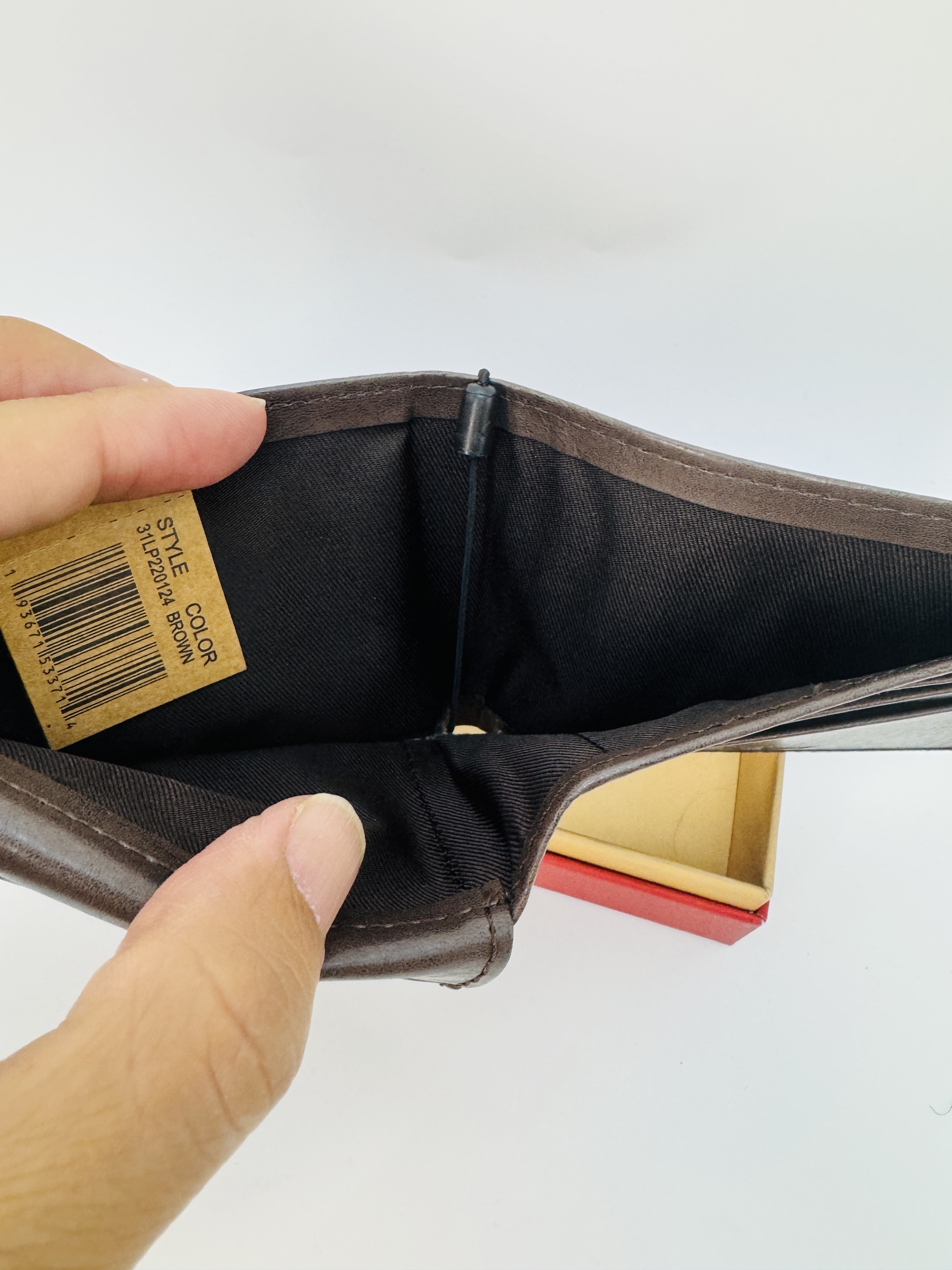Levi’s深啡色皮銀包 (香港現貨)
