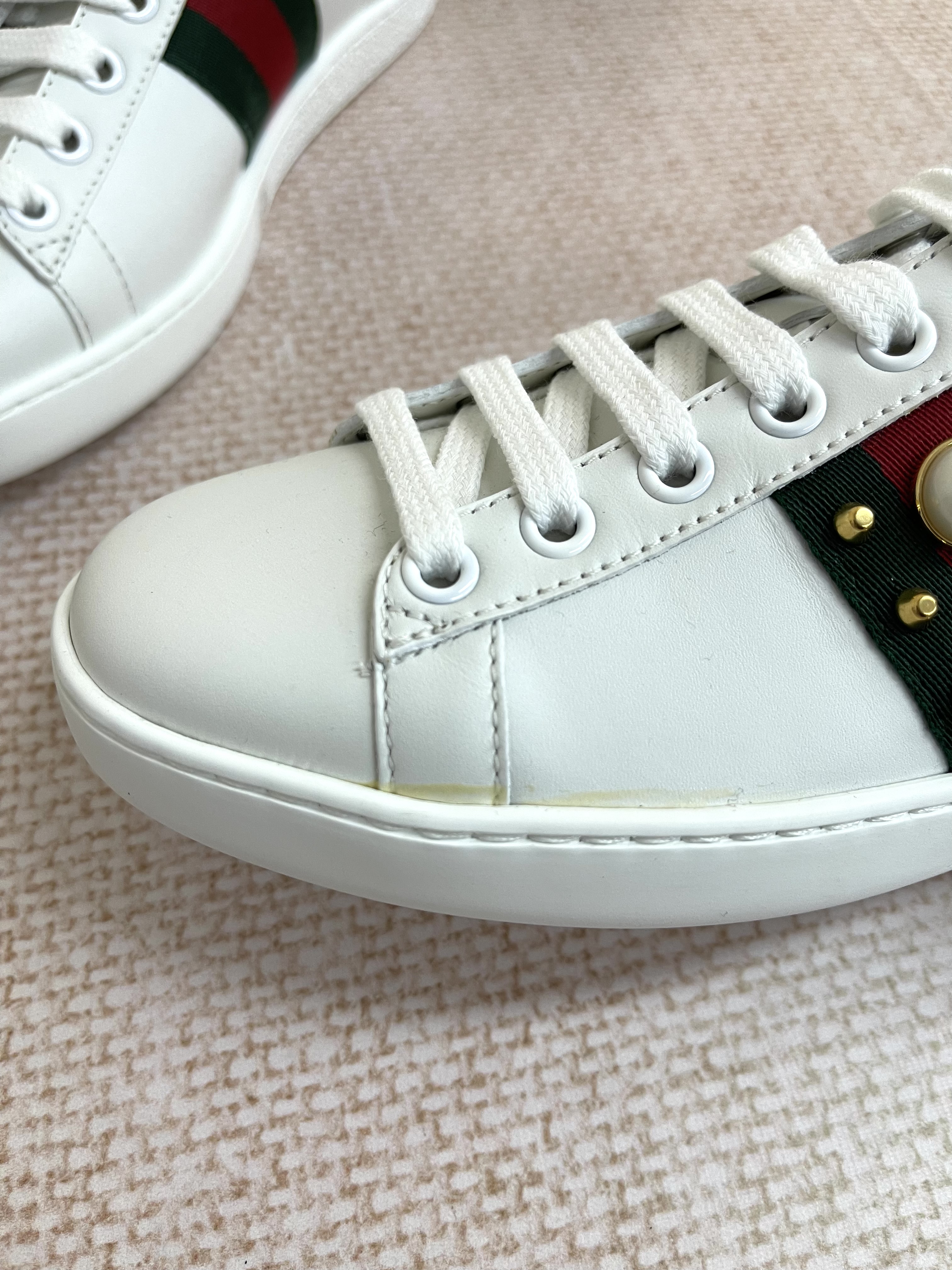 Unused item Gucci shoes / Product Code: 26021503