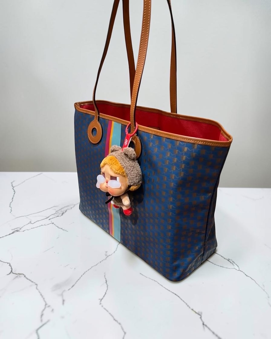 Moynat Oh! Tote Ribbon Duo MM  100%Authentic ,98%new