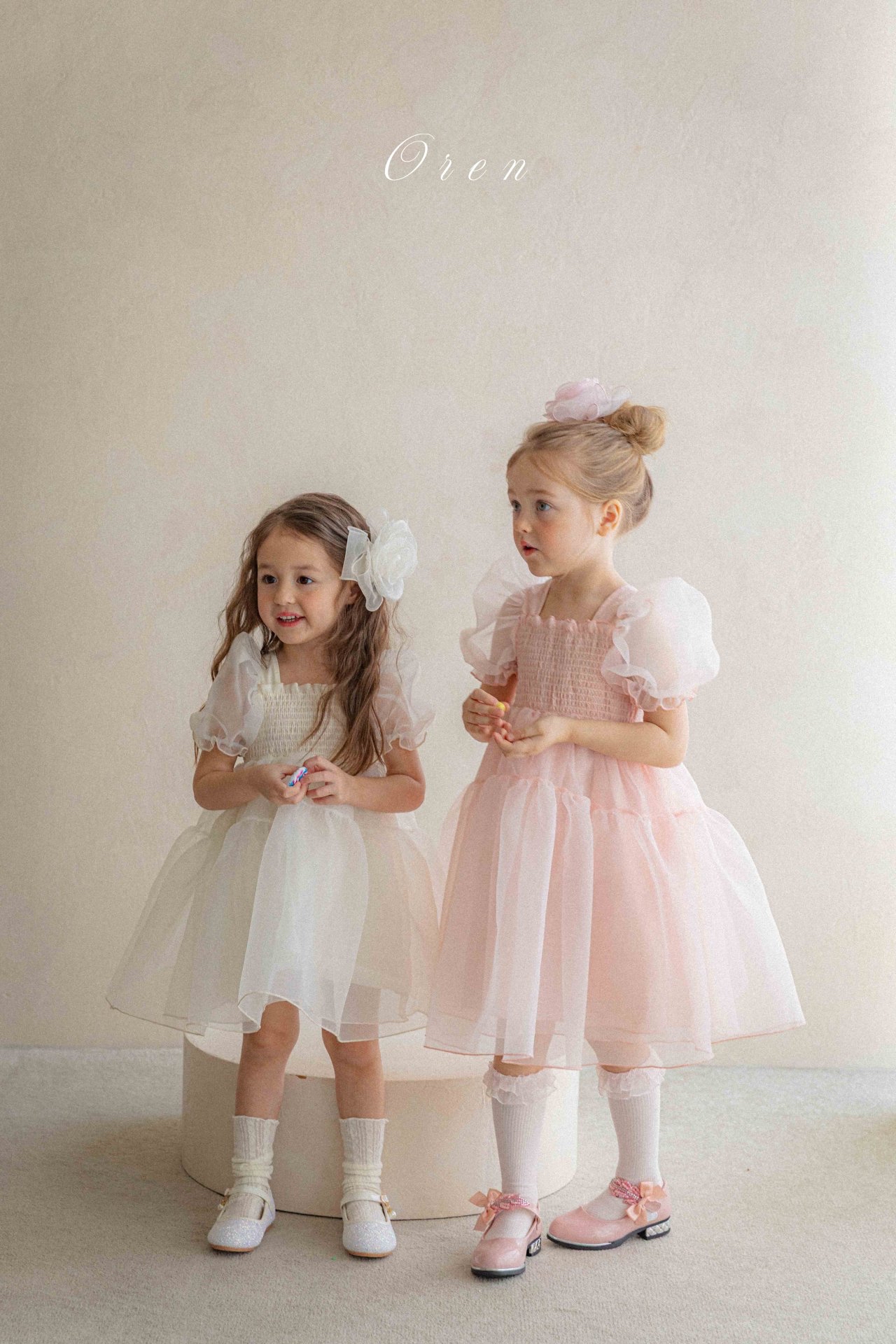 ☀️預訂 韓國直送☀️🇰🇷Oren兩色歐根紗泡泡袖包屁裙/連身裙