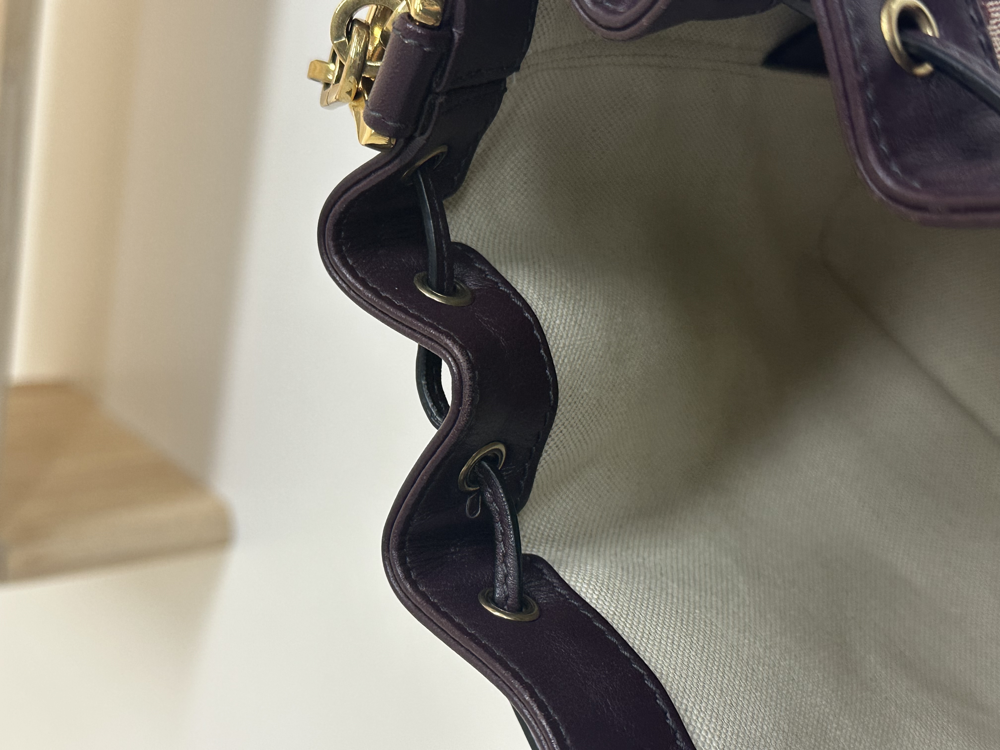 Pre-owned Dior Oblique Bucket/ Product Code: 26012904