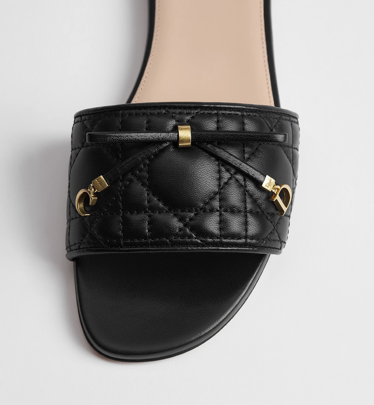 限時優惠🥨 新款🆕訂貨📮Dior Cannage Slide Size 37-40/41