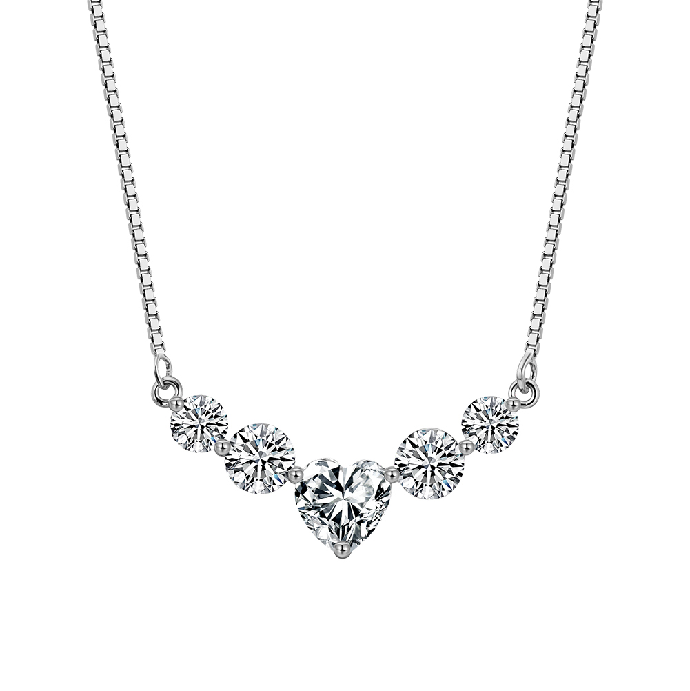 V字心形莫桑石頸鏈V-Chevron Heart Moissanite Necklace