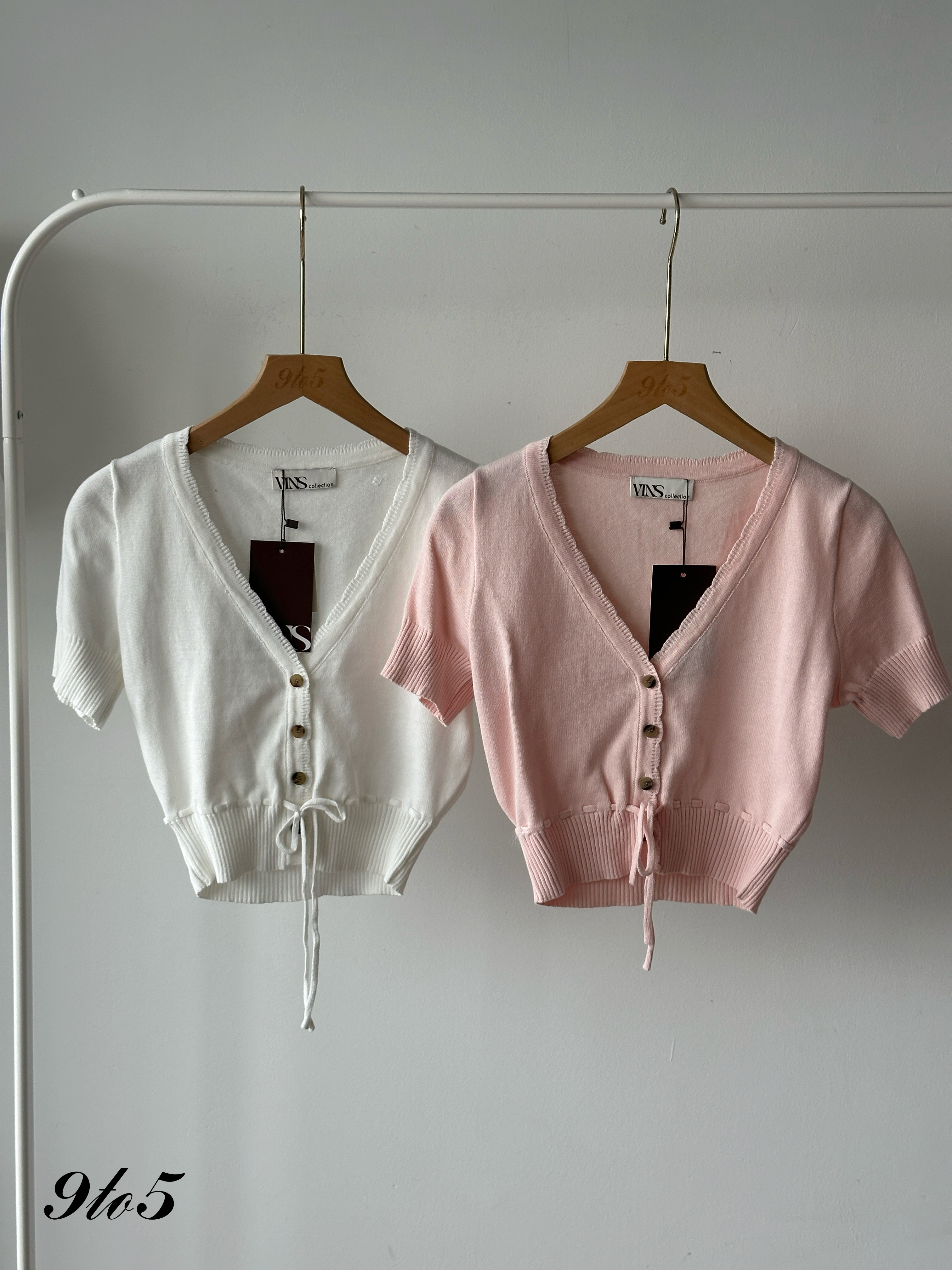 T4292 V Neck Knit Crop Top - 5 Colors 