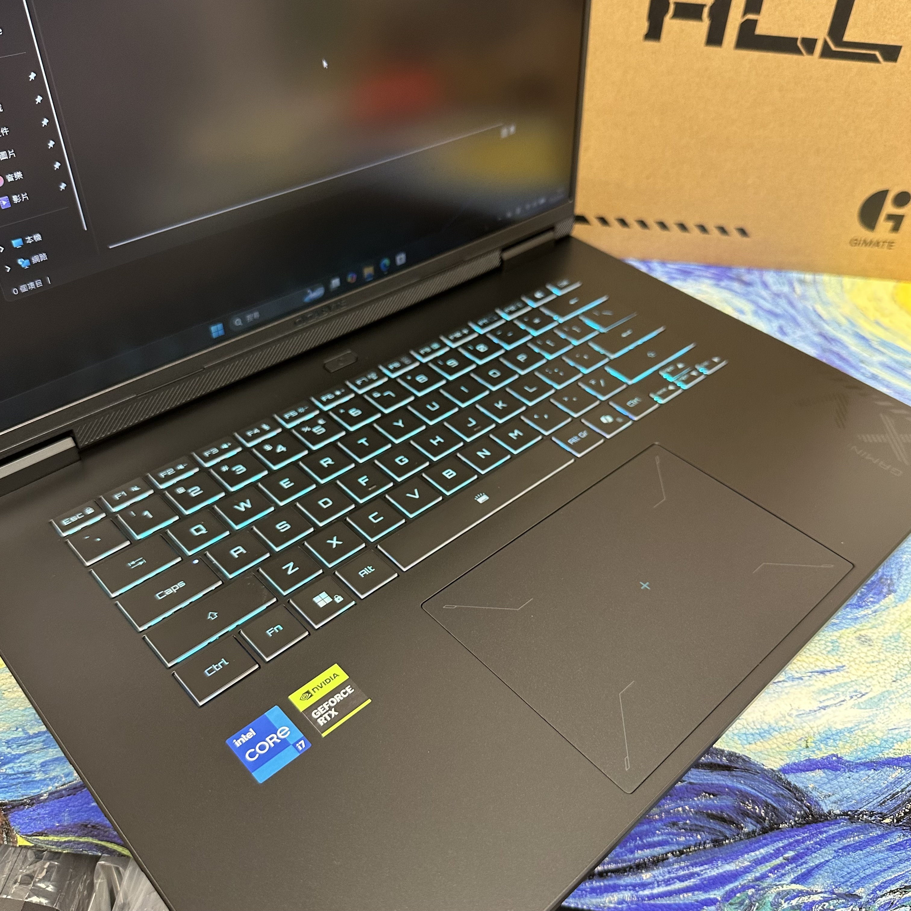 (RTX 5060台灣名牌技嘉電競機❤️‍🔥) 技嘉 GIGABYTE i7-13700H/32GB Ram/1TB SSD/16寸 Mon 165Hz/暢遊任何3A大作/1200p/Gaming Laptop/Notebook / Gaming Notebook / PC / Movie / Netflix / Win11/ Office / GTA