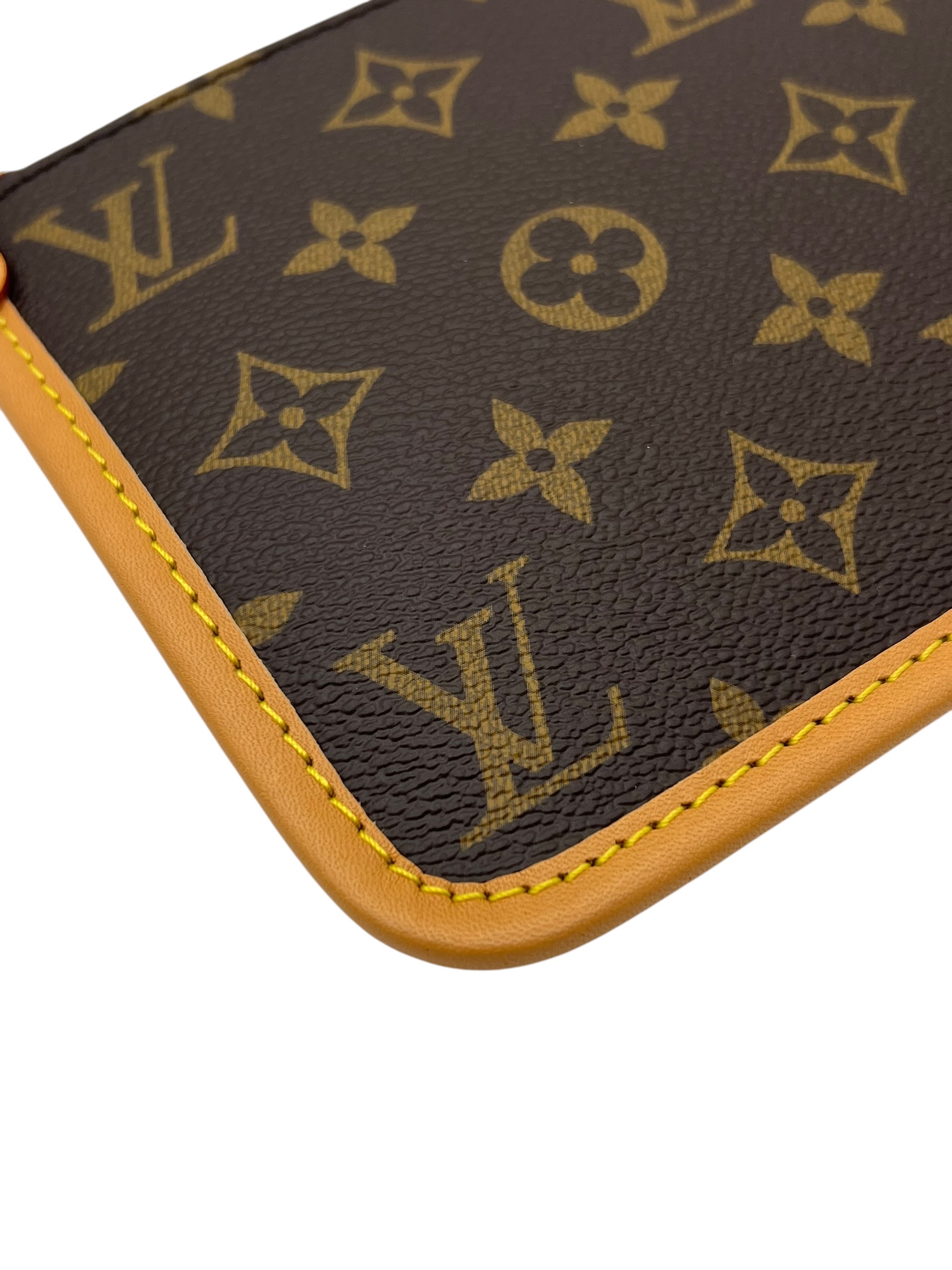 Pre-Owned LV Carry All / Product Code: 062506