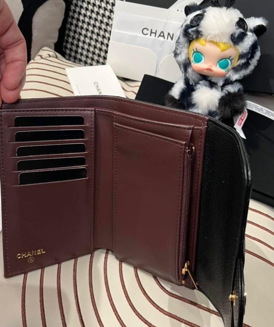 未使用品 Chanel Classic Flap Medium Wallet 黑色荔枝牛皮金扣 100%Authentic,未使用品 ✅專門店收據✅晶片✅Dust bag✅Box