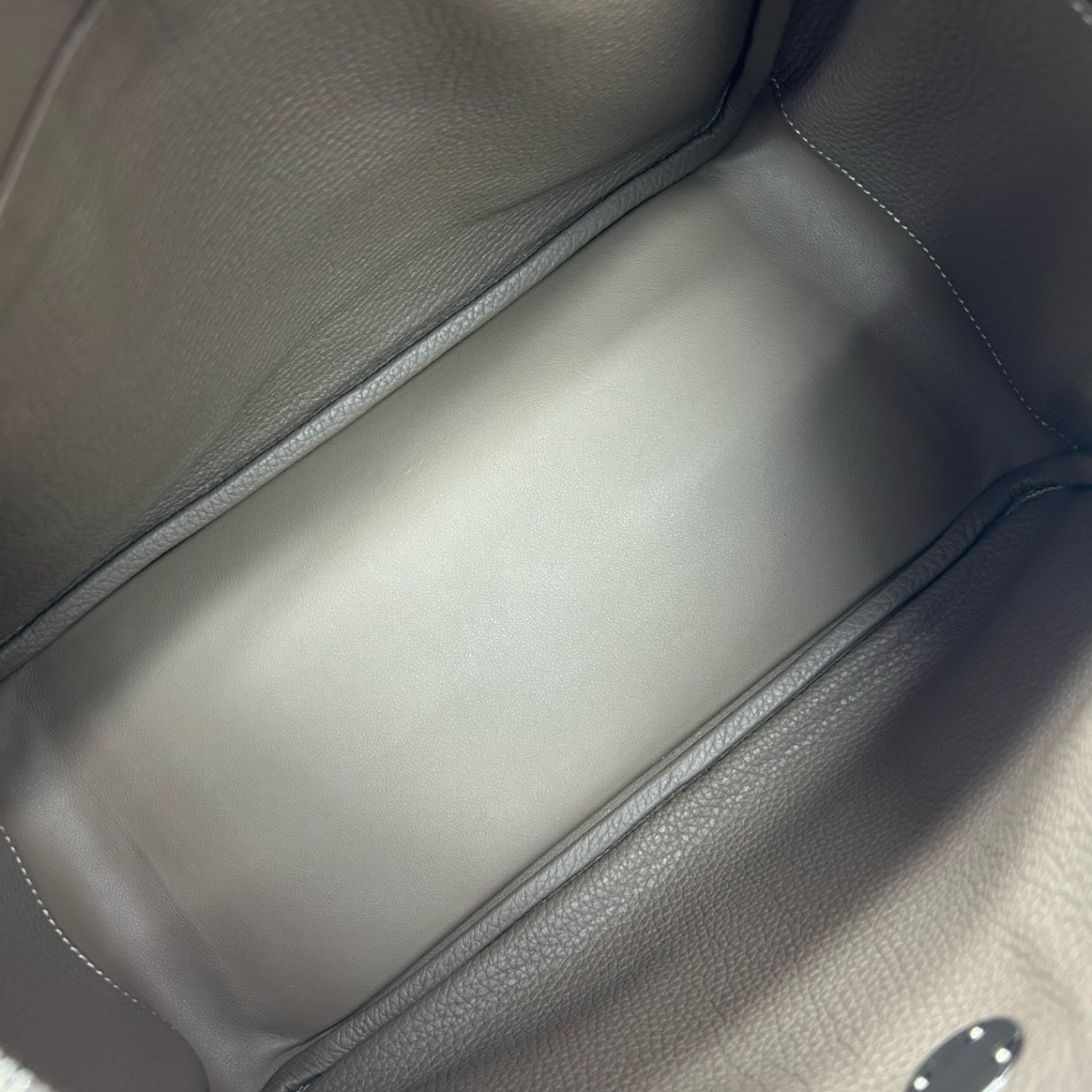 Hermes Lindy 30大象灰銀扣