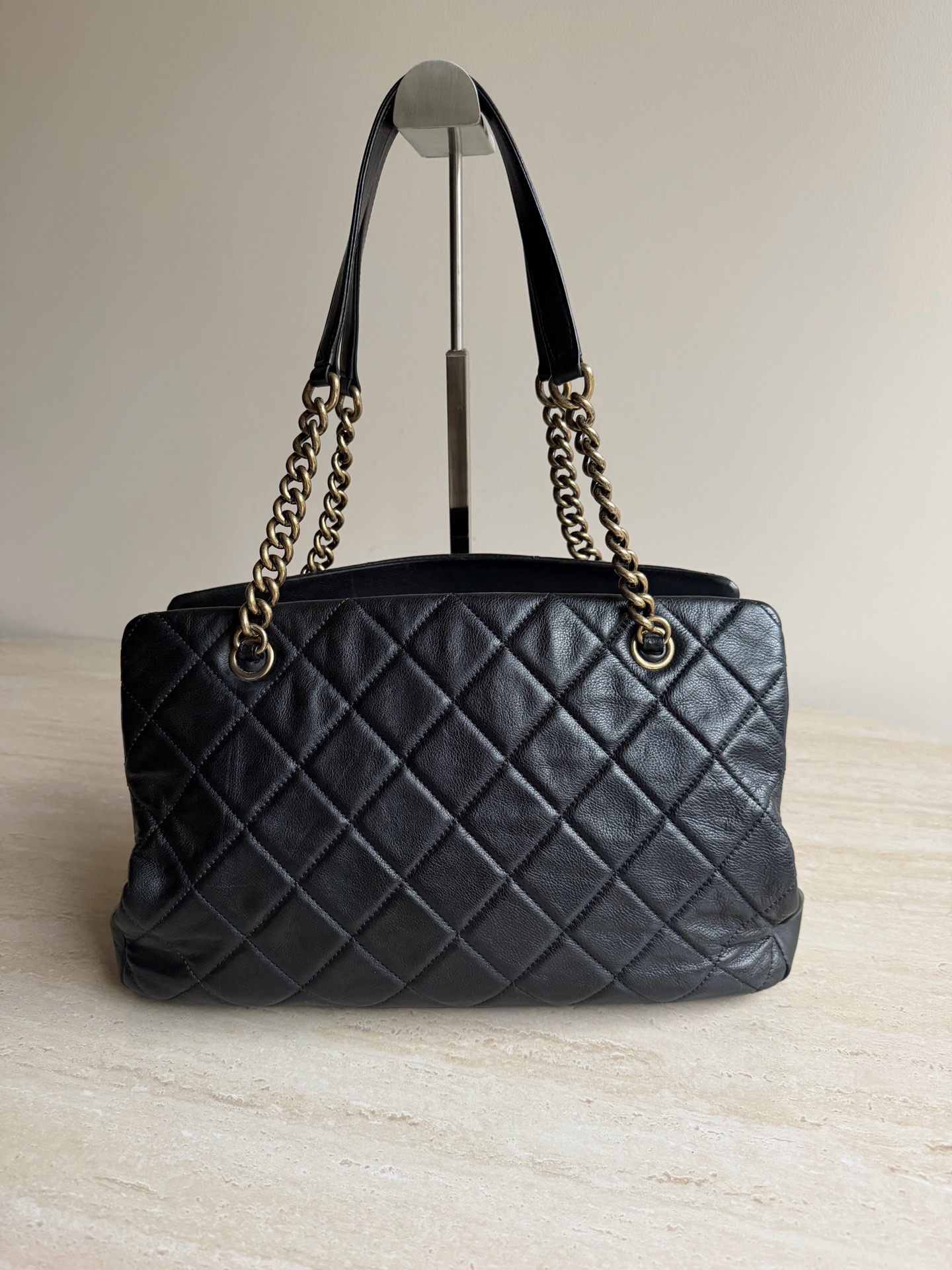 【預訂貨品】Chanel黑色牛皮菱格紋tote bag