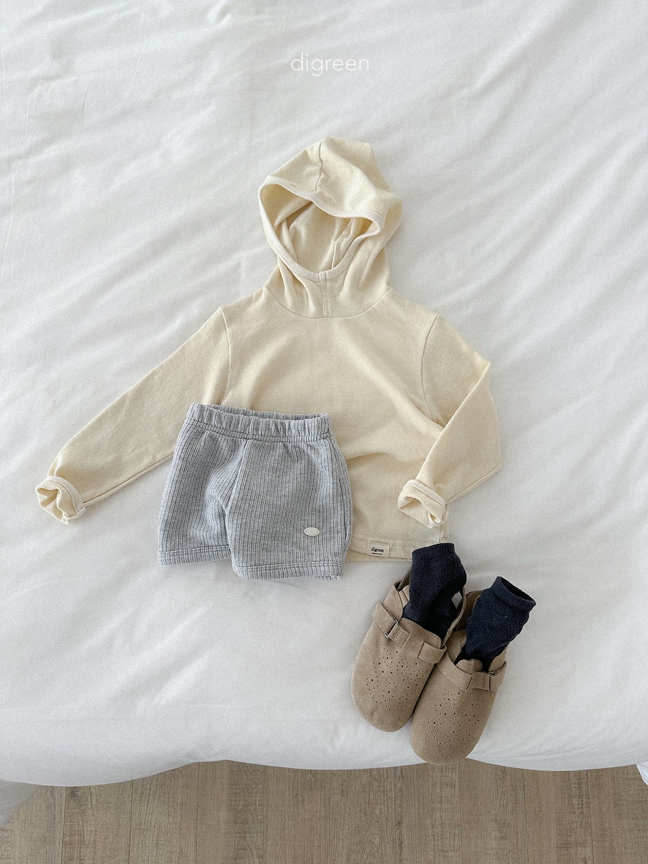 Digreen | etty short pants 