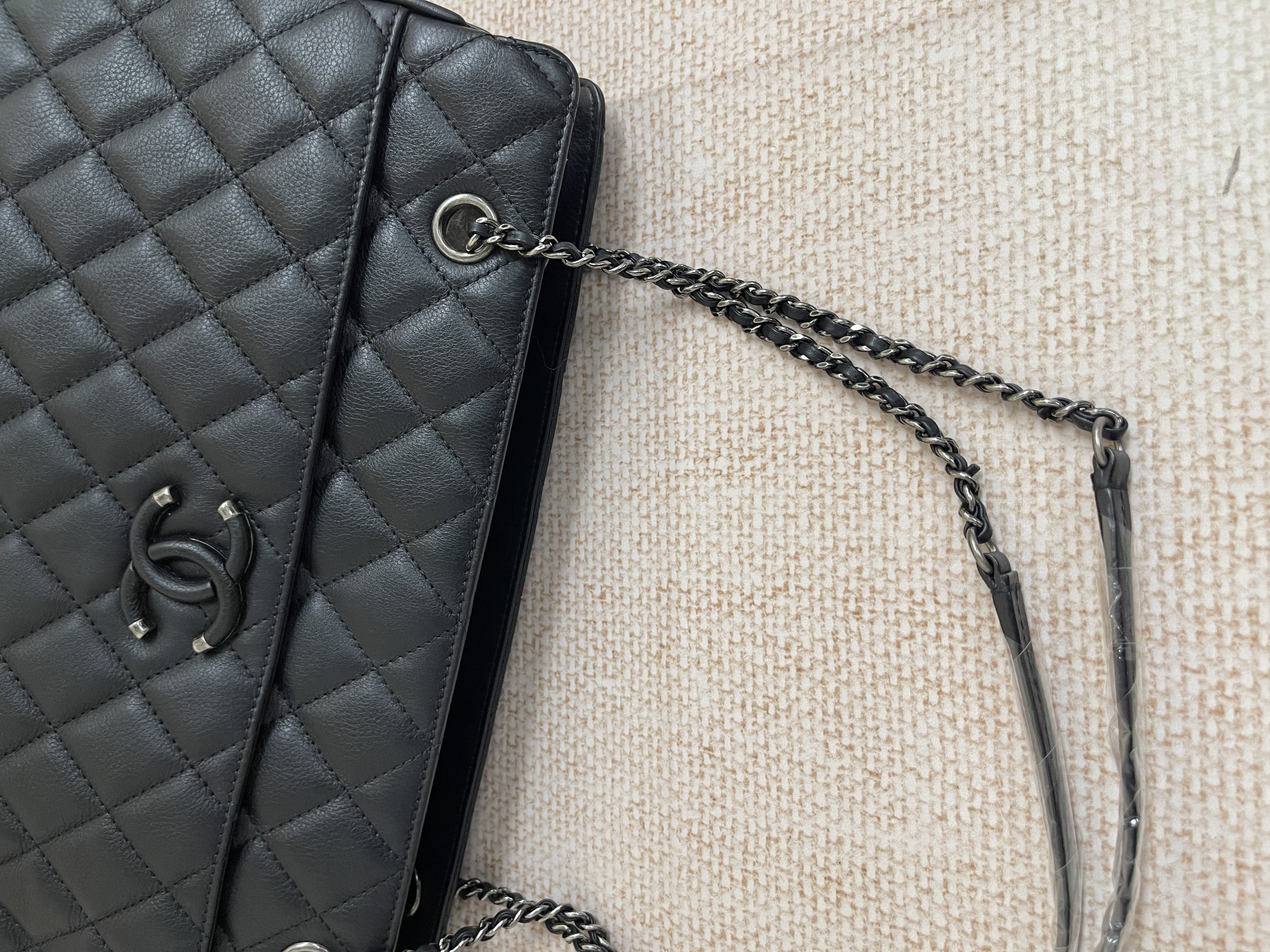 Pre-owned Chanel Shopper Tote/ Product Code: 26022415