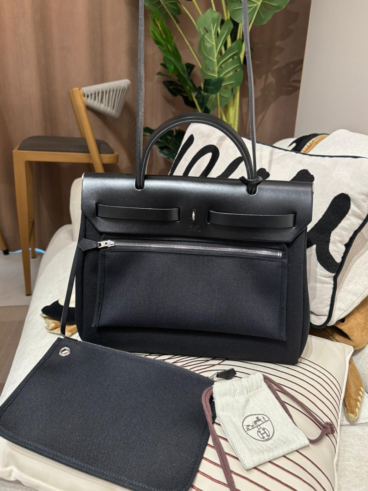 Hermes herbag 31 ,STAMP B 黑色銀扣  100%authentic,99%new ✅ Key lock ✅dust bag ✅box
