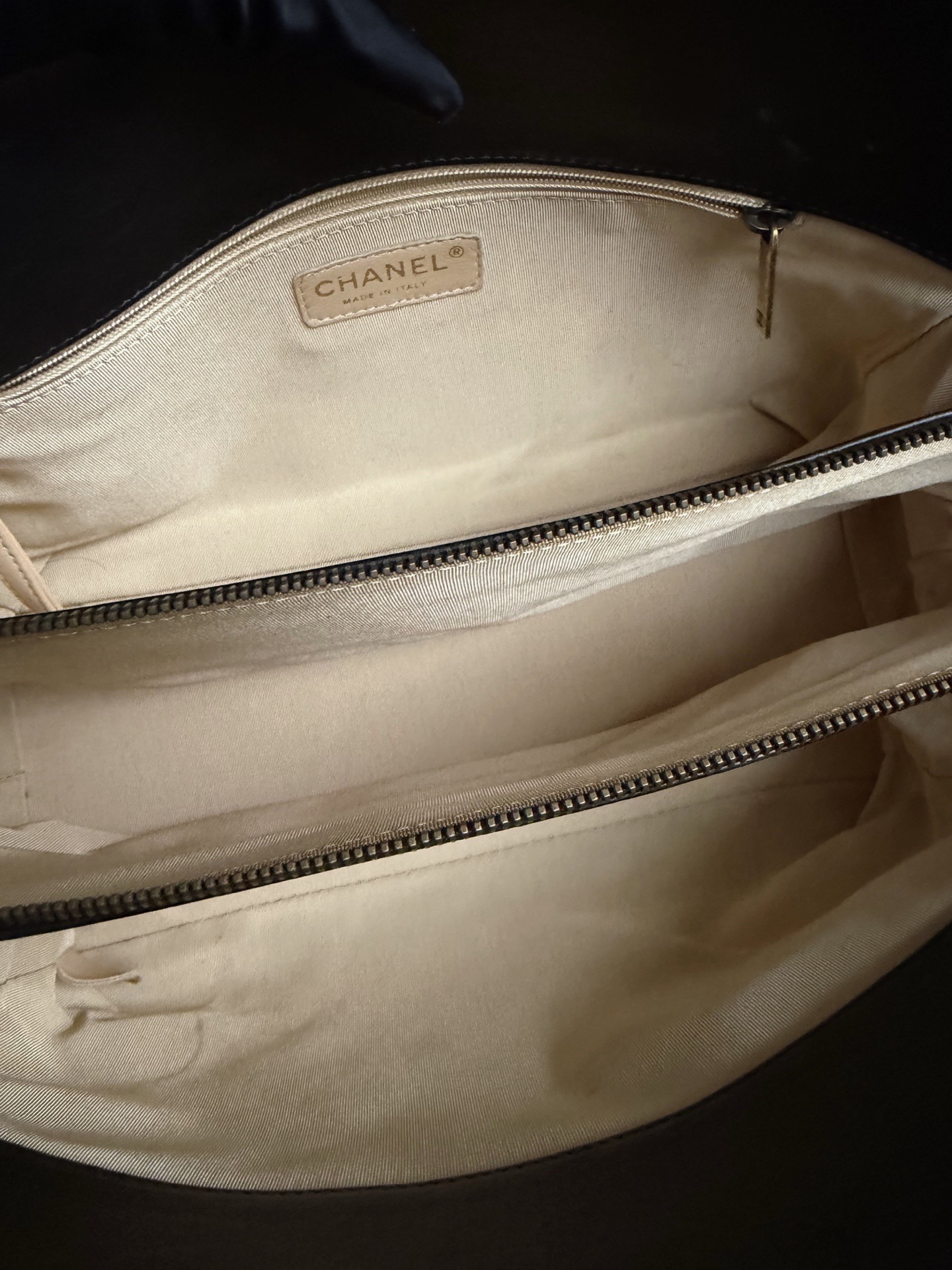 【預訂貨品】Chanel黑色牛皮菱格紋tote bag