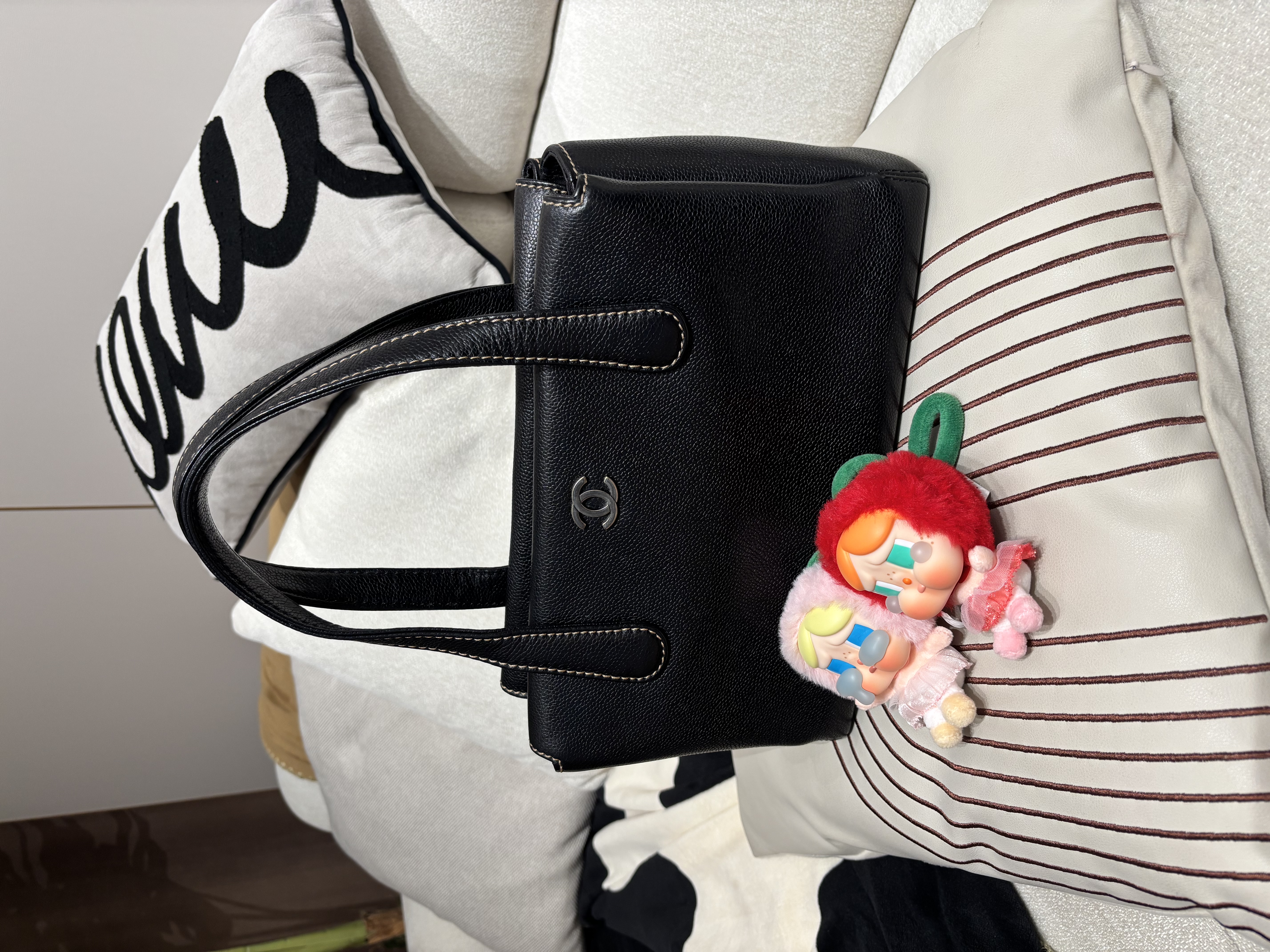 Chanel vintage shoulder bag cavier calfskin  100%Authentic ,95%new  ✅ 7*CARD ✅dust bag