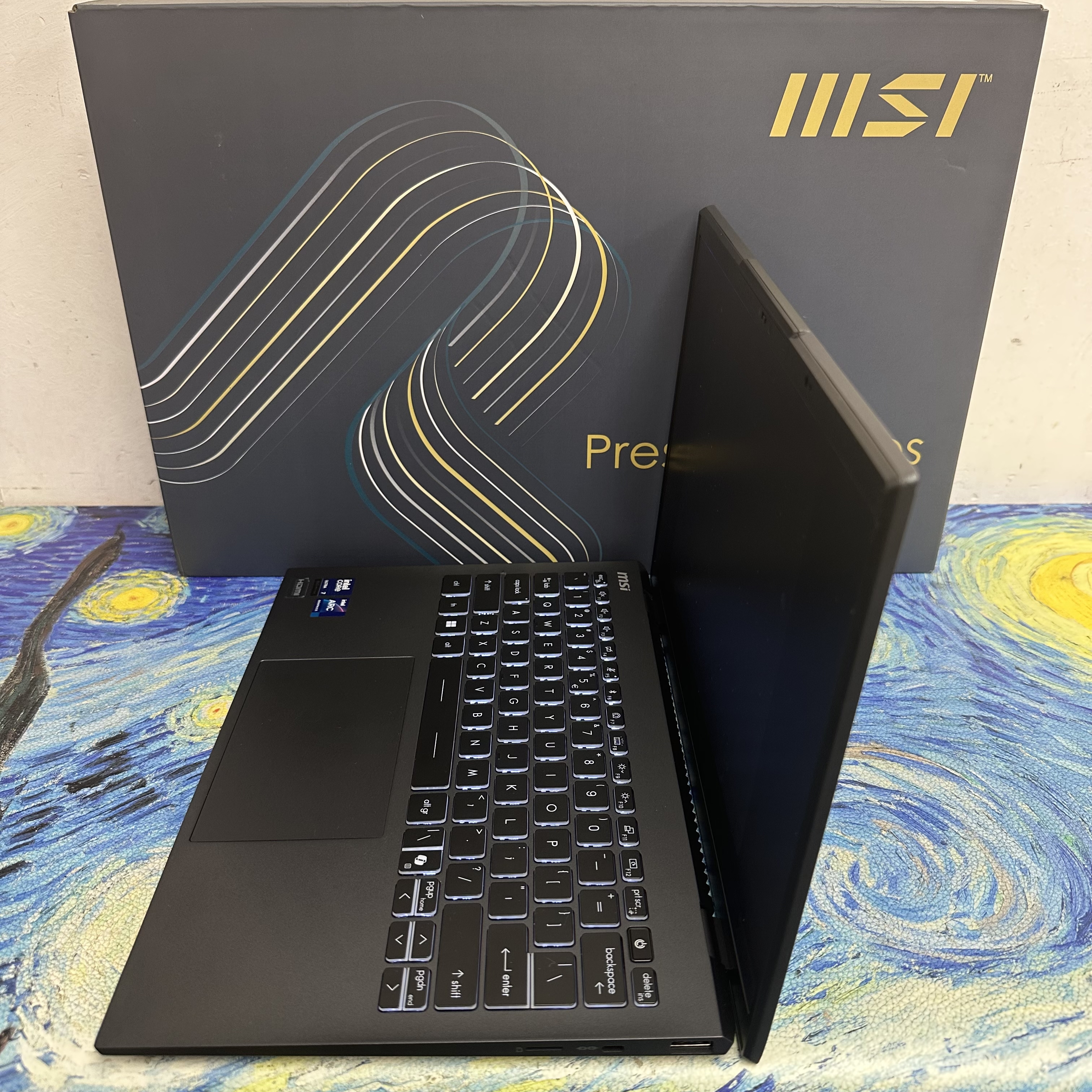 #5700 (超輕薄0.99KG MSI❤️‍🔥) MSI Prestige/intel Ultra 7 258V /32GB Ram/2TB SSD/鋁合金機身/企業級的安全保護/13.3寸DisplayHDR 500 OLED/Wifi 7 /Copilot+PC / Windows 11 / Gaming Laptop / Notebook / Ultrabook / Office / Work / thin