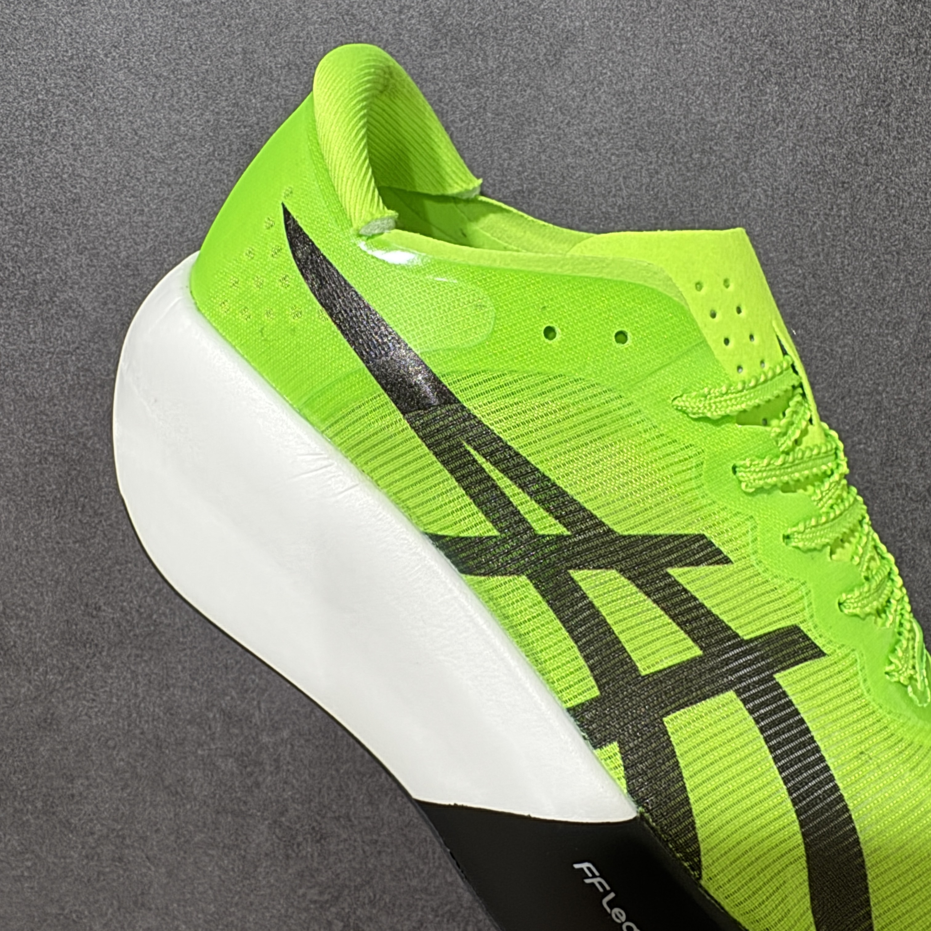 Asics METASPEED RAY