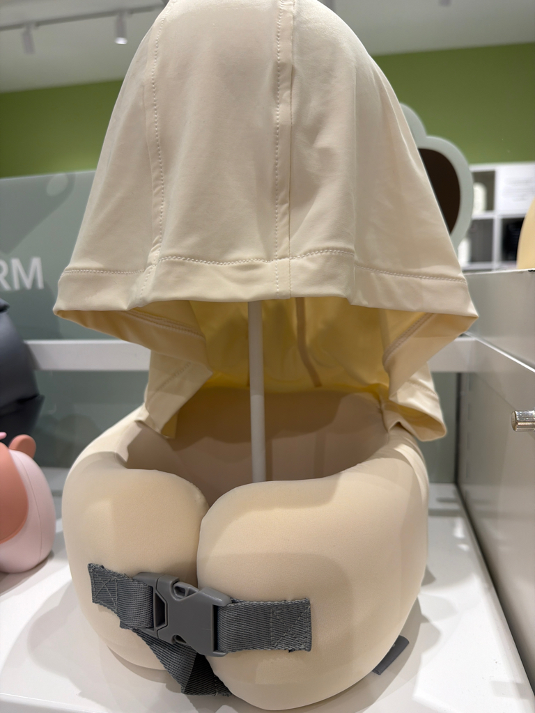 Sunscreen Hooded Neck Pillow