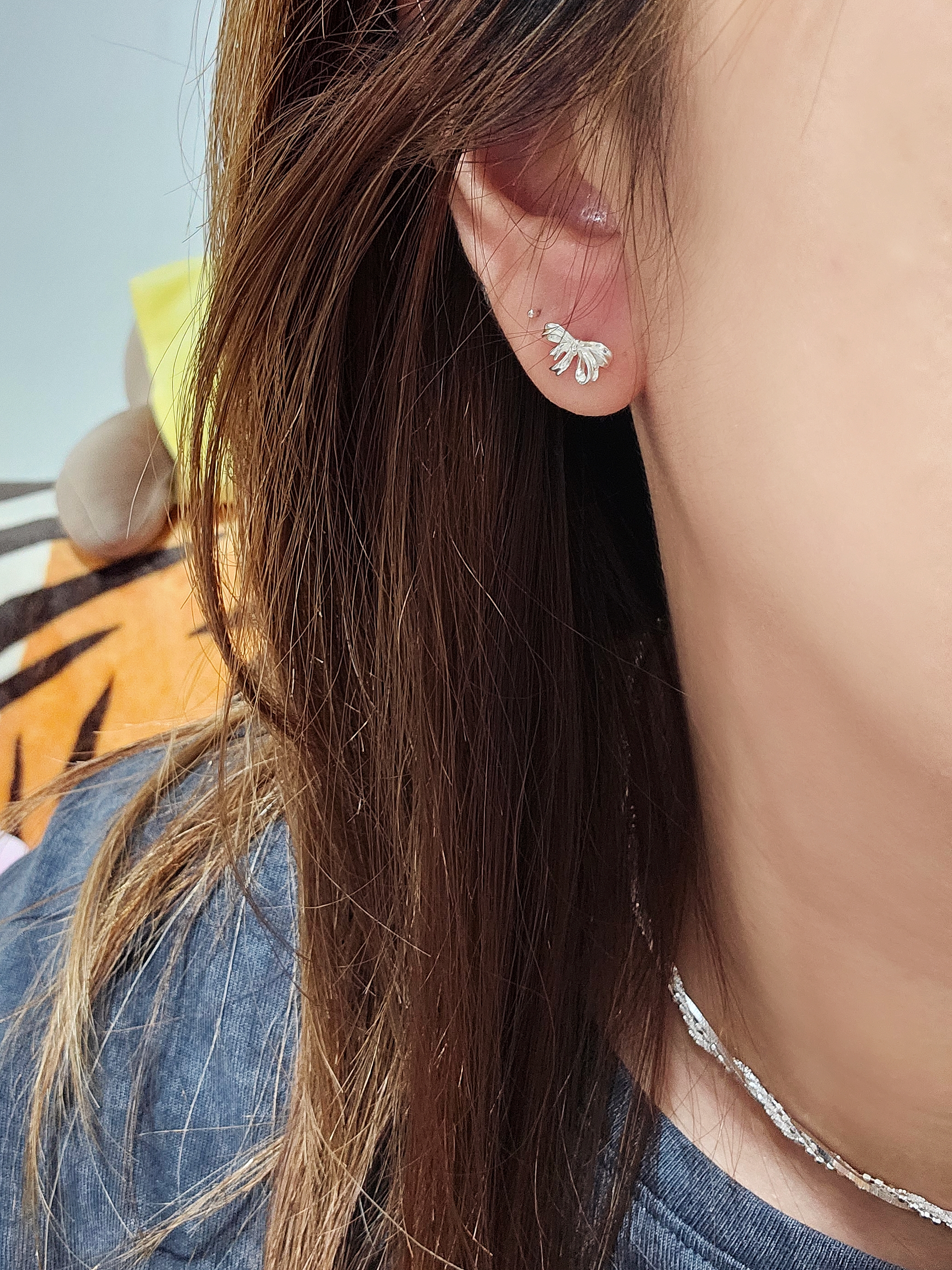 S925 | EE0339 Ribbon Earrings