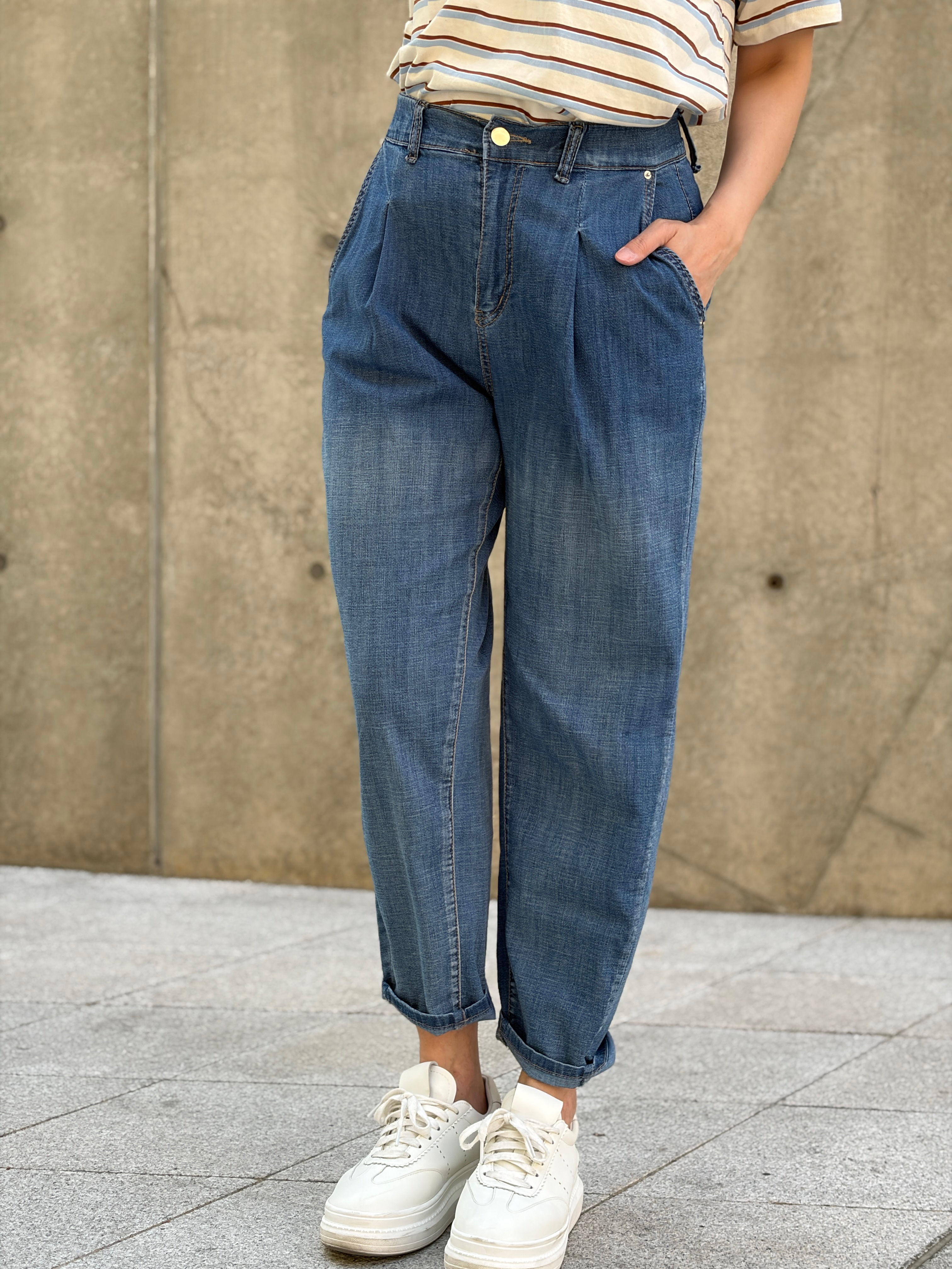 BF cutting 超薄jeans S size 