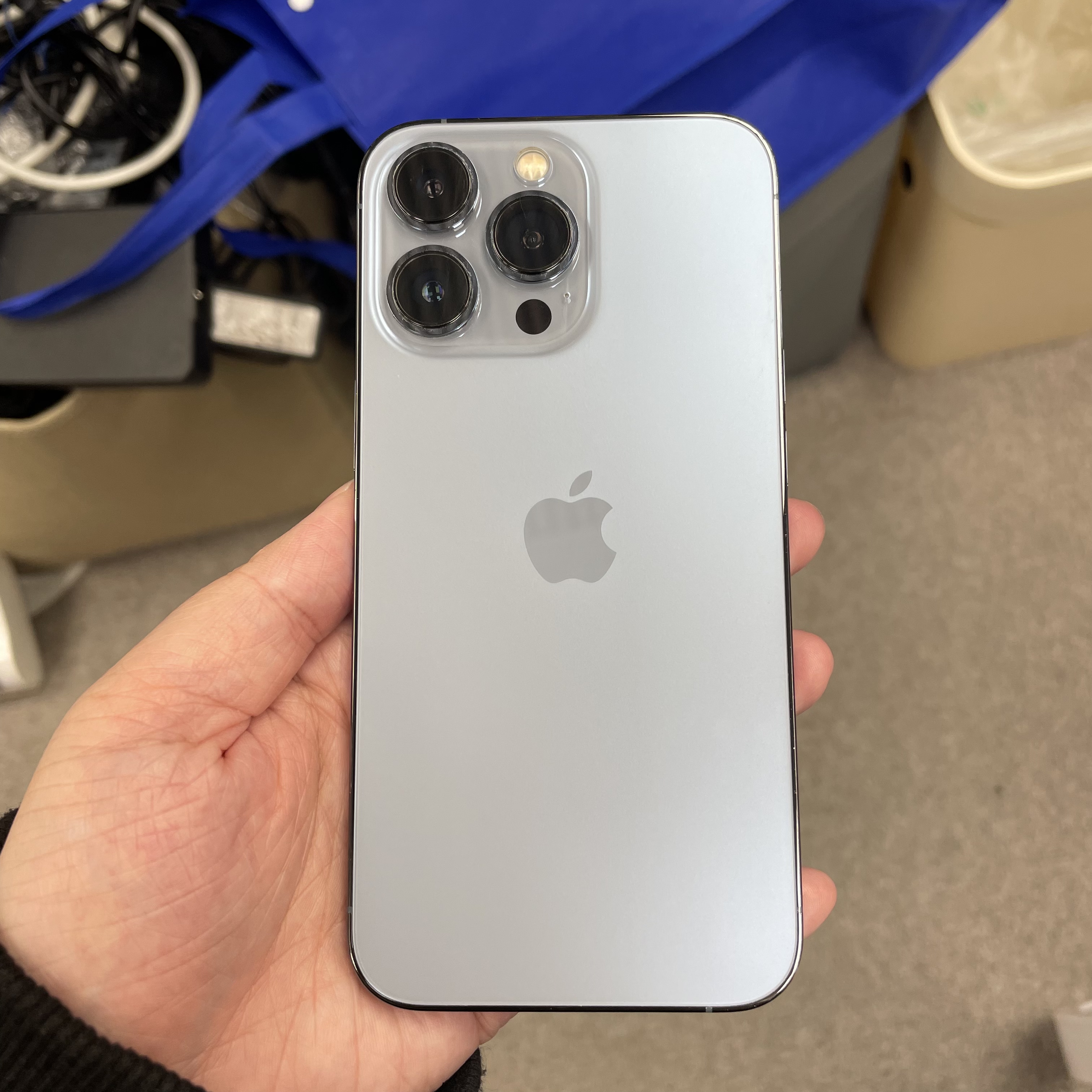 *5942 13 pro 靚機 128GB 電71 藍色 blue 代用mon