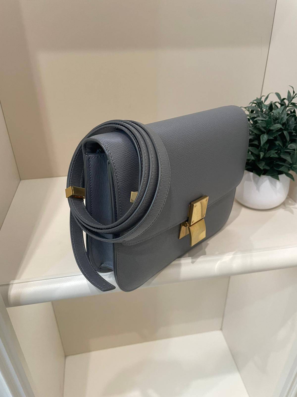 Celine classic box medium grey 100%Authentic, 98%New ✅Dust bag