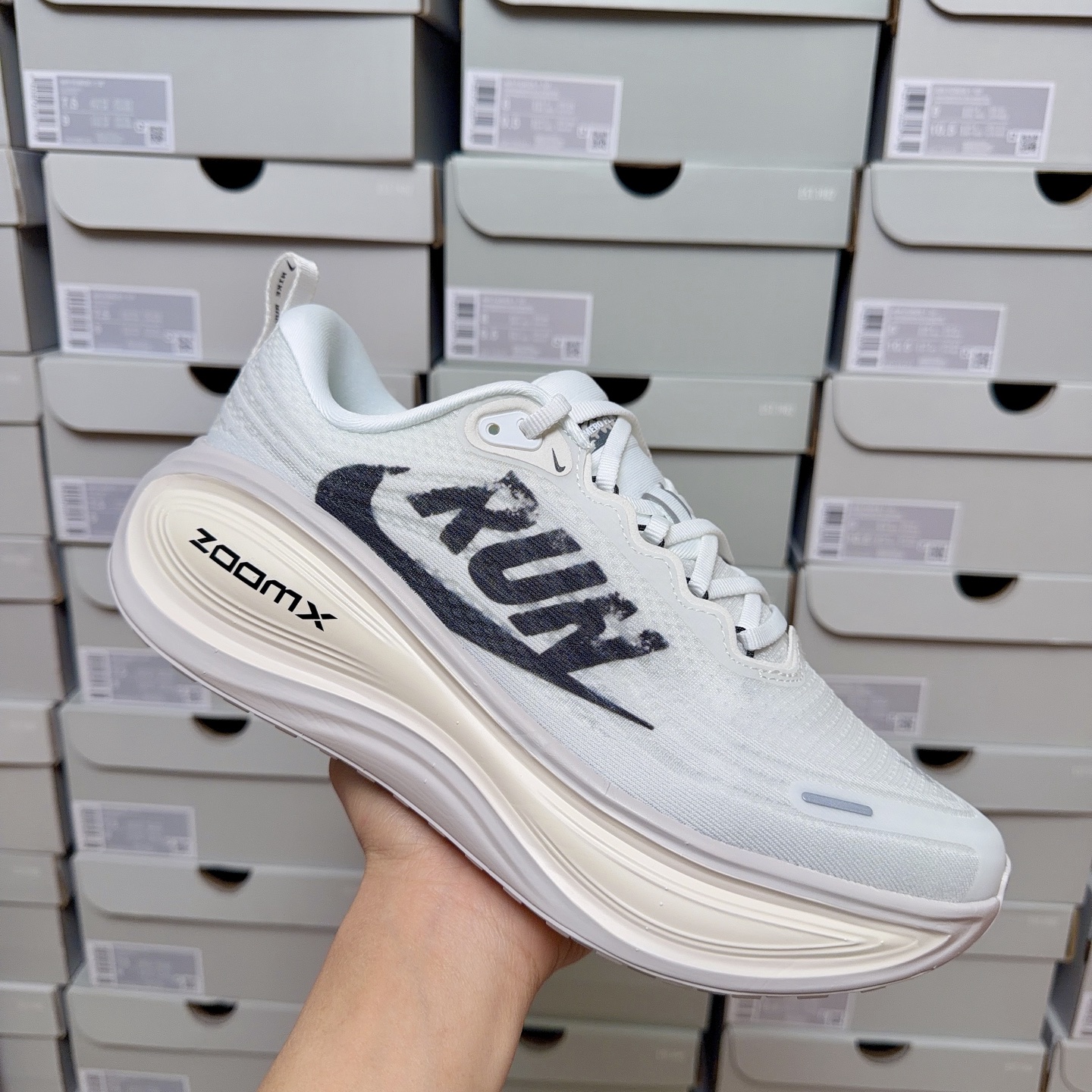 Nike Air Zoom Vomero Plus 'Run' IH2268-100