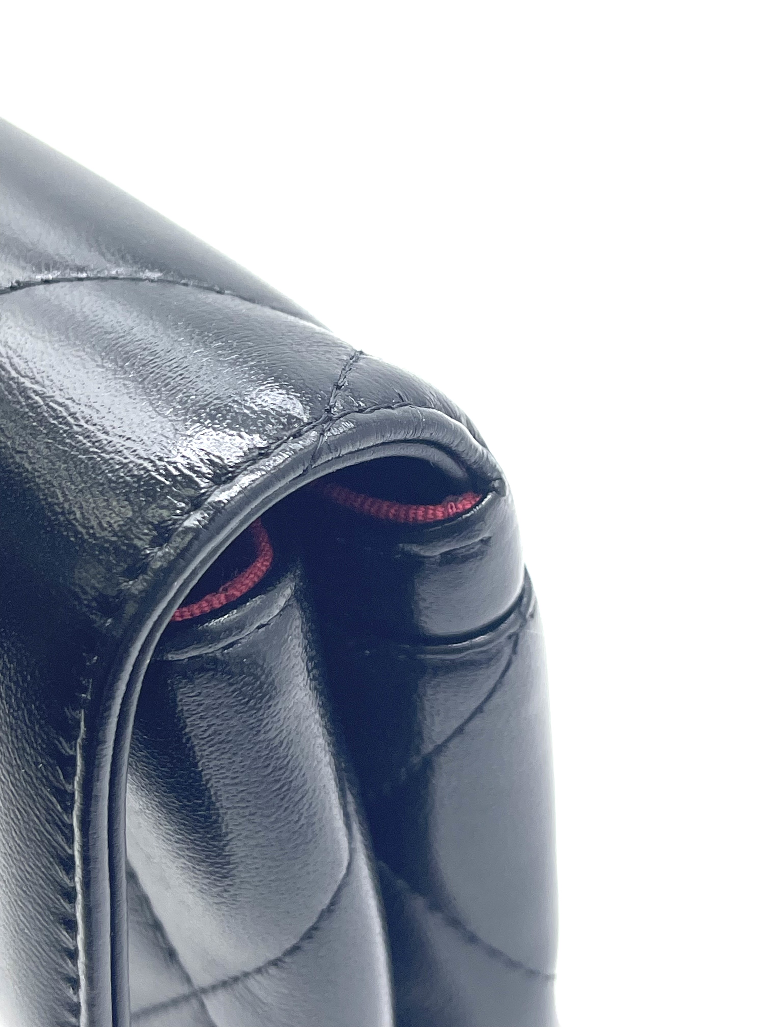 Pre-Owned Chanel Black CC 19 Quilted Chain Wristlet Clutch / Product Code: 26041204