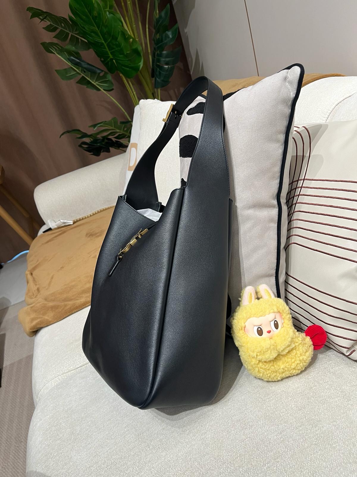 YSL Le 5 à 7 Supple Large Hobo Saint Laurent Shoulder Bag 100%Authentic,95%new ✅收據✅防塵袋