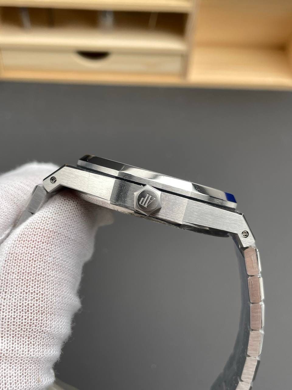 爱彼皇家橡树系列自动机械男士腕表