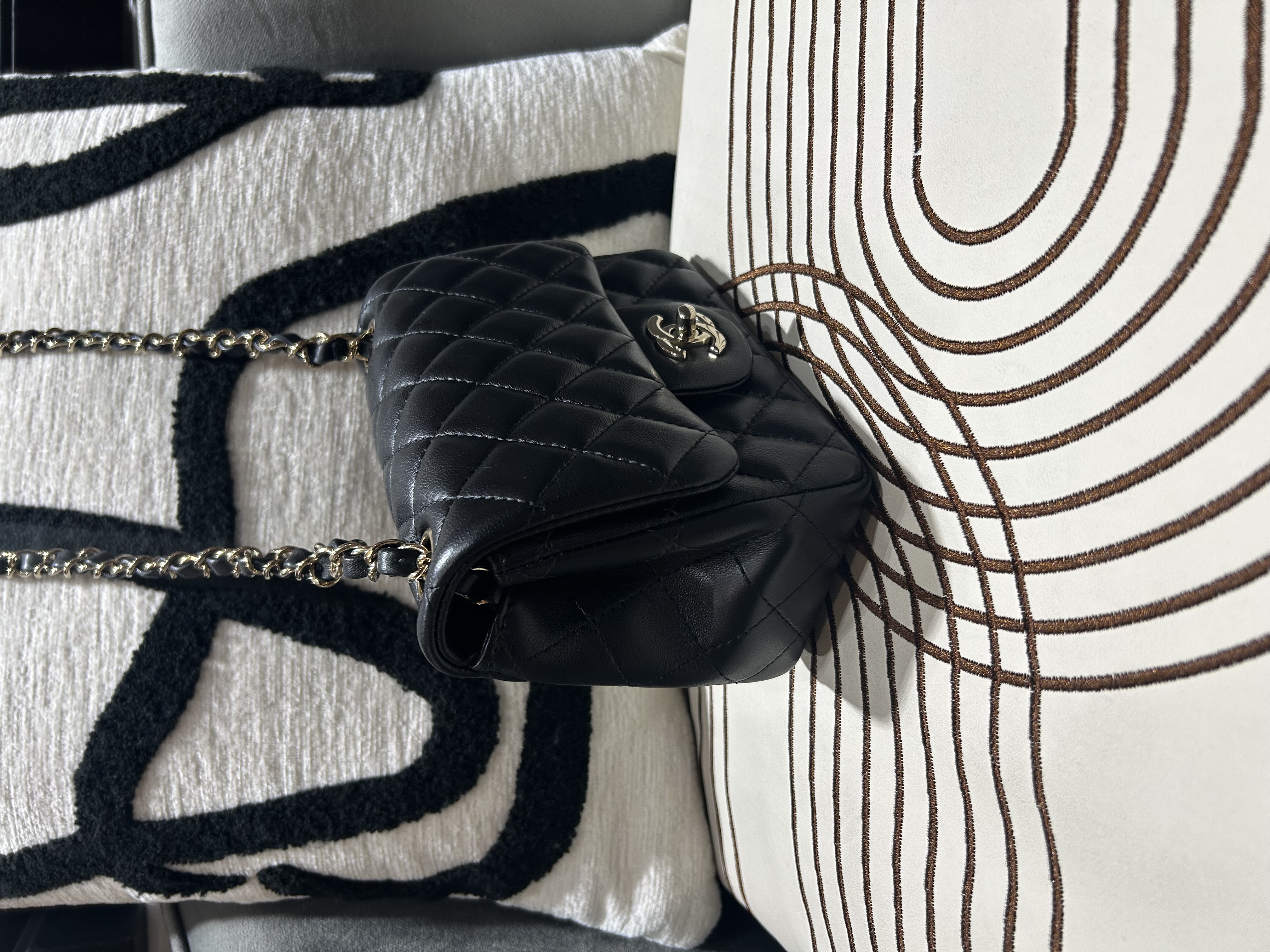 CHANEL classic mini flap 17cm 方胖子 Gold CF17 A35200 ,100%Authentic,98%new ✅晶片✅塵袋✅盒 