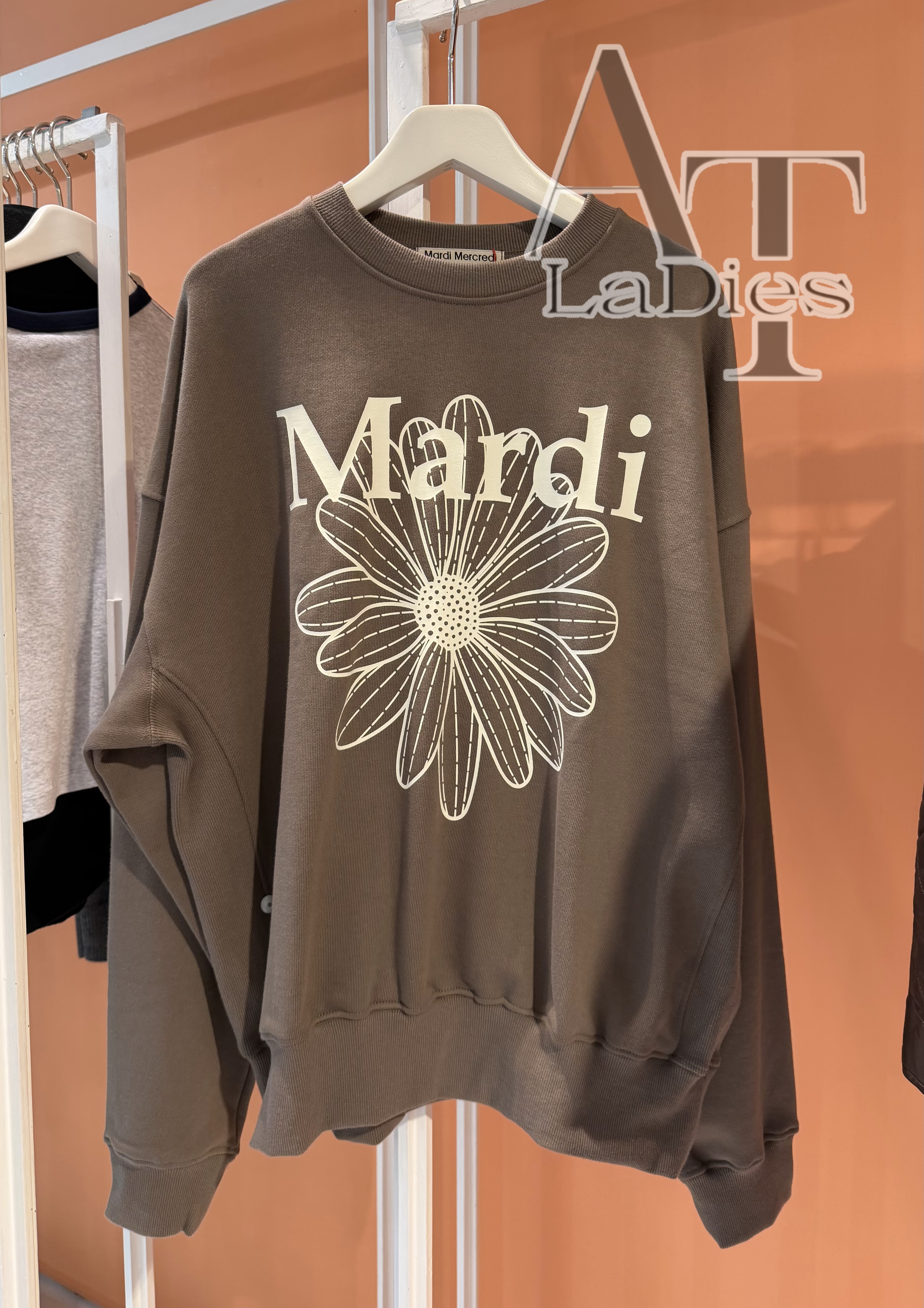Mardi Mercredi 小雛菊啡色圍衣