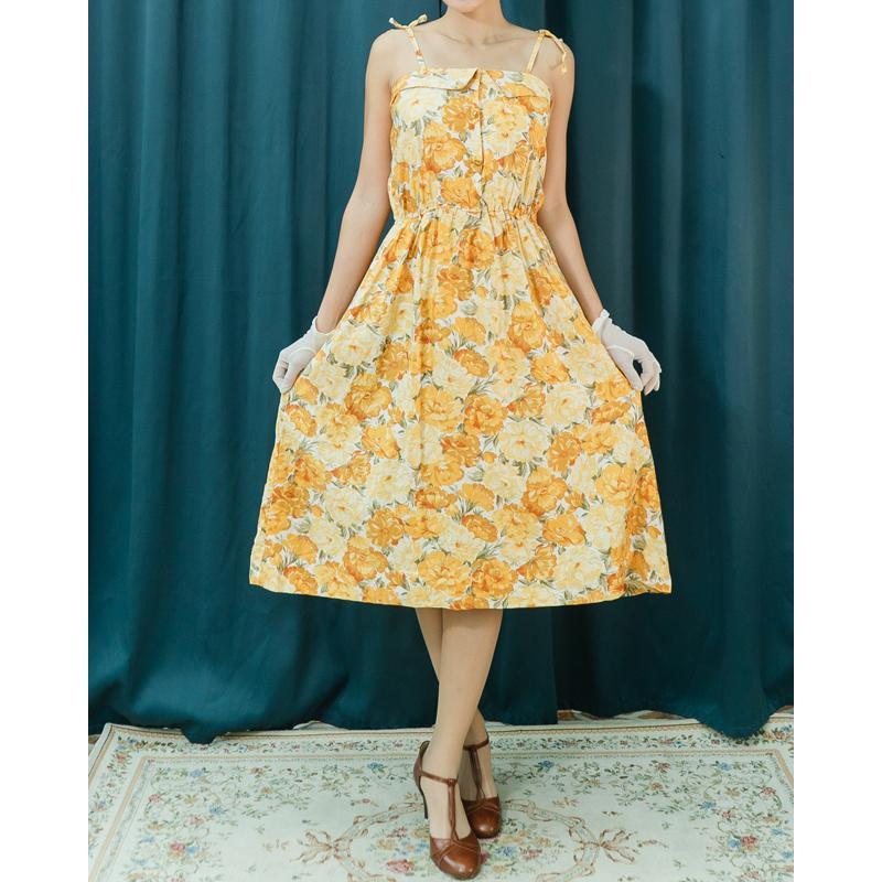 Vintage Japanese Summer Floral Spaghetti Strap Picnic Dress with Collar Detail (NA0785)