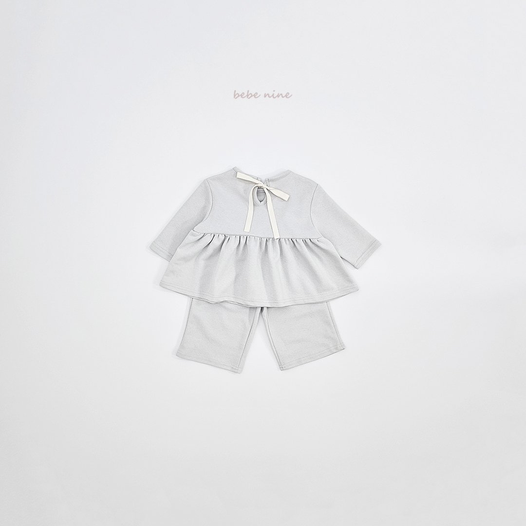 🌸預訂 韓國直送🌸🇰🇷Bebenine兩色後背絲帶寬鬆長袖上下套裝