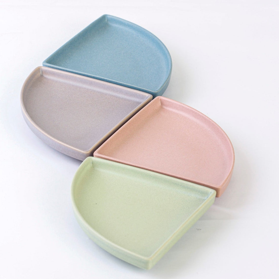 ANELLO TMK01 Series Quarter Side Ceramic Stacking Plate 13cm x 18cm