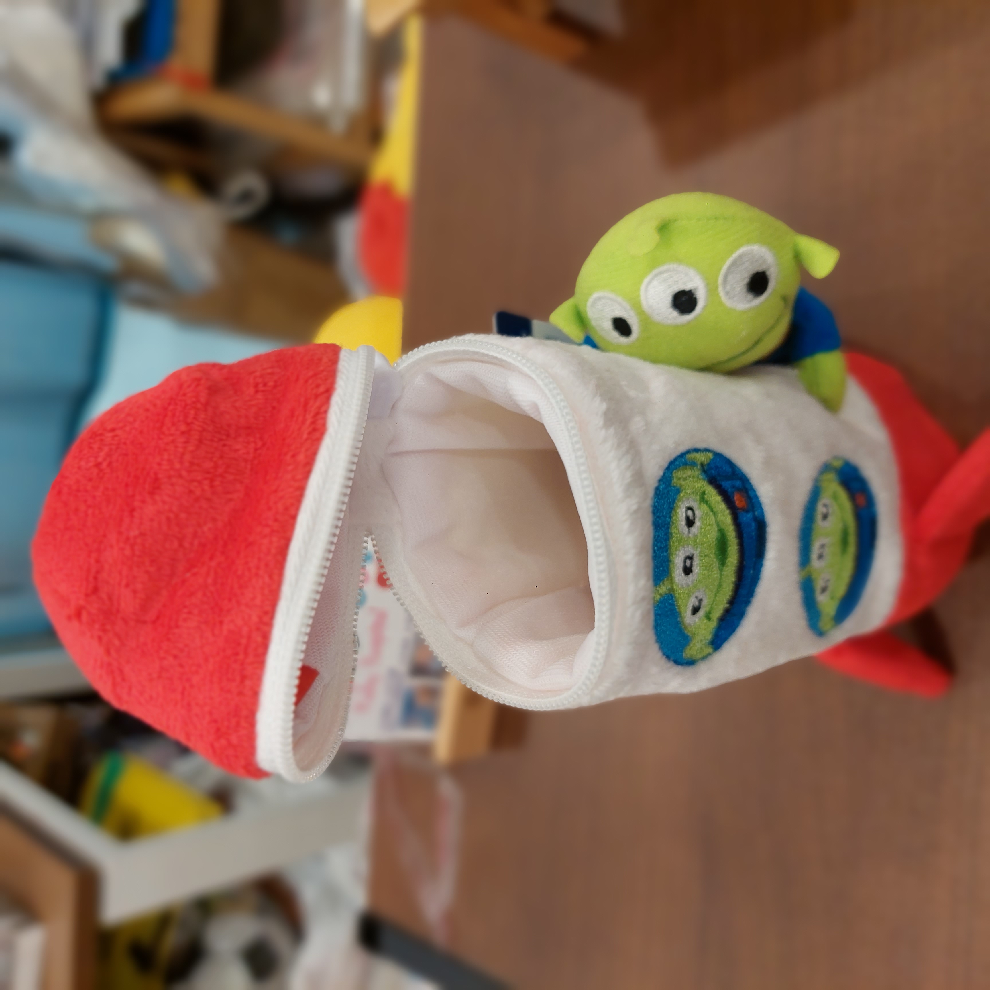 原裝日本 Toy Story 三眼仔 Alien 火箭 筆袋 多用途包包